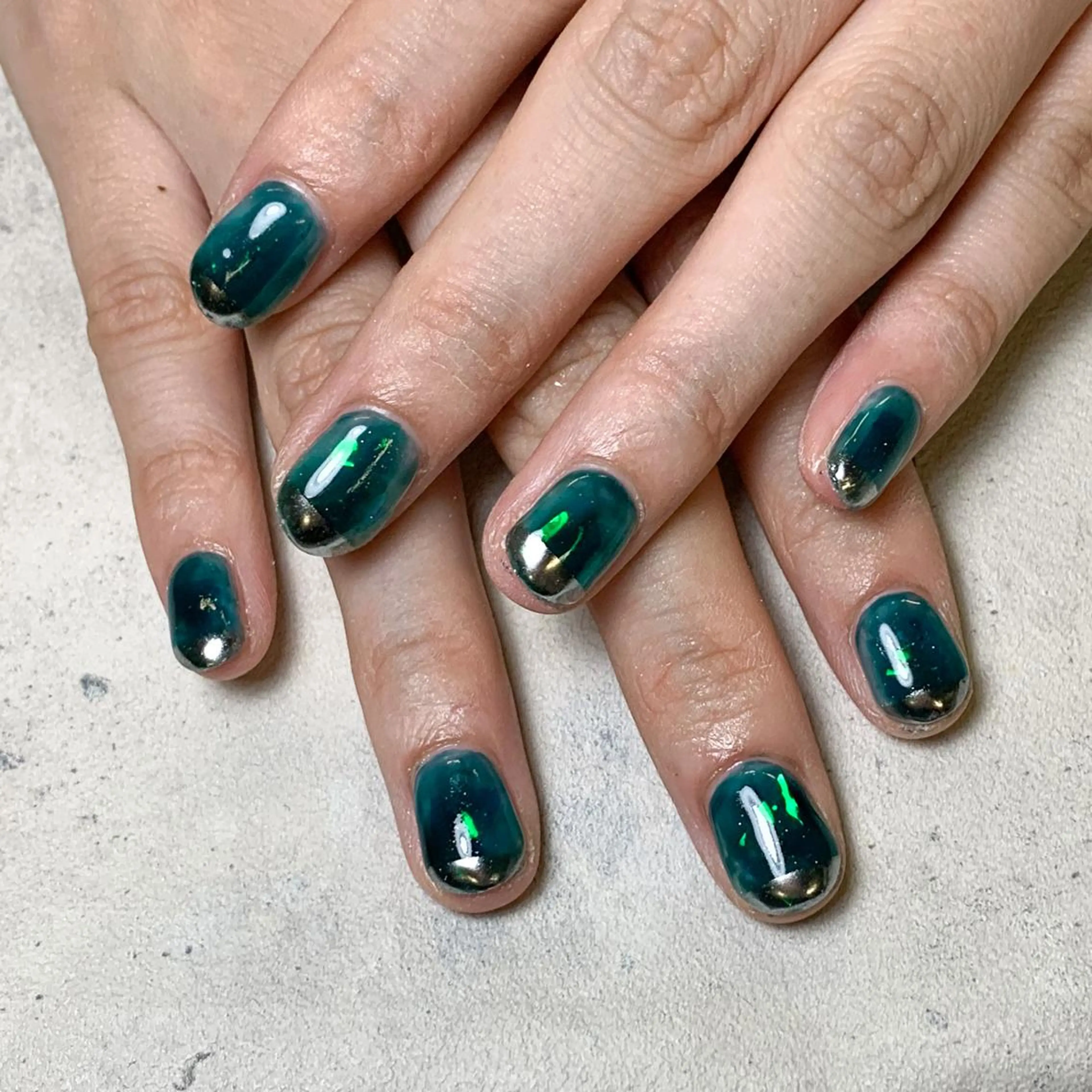 ネイル atelier　FIORITURA所属・FIORITURA aiのネイルデザイン