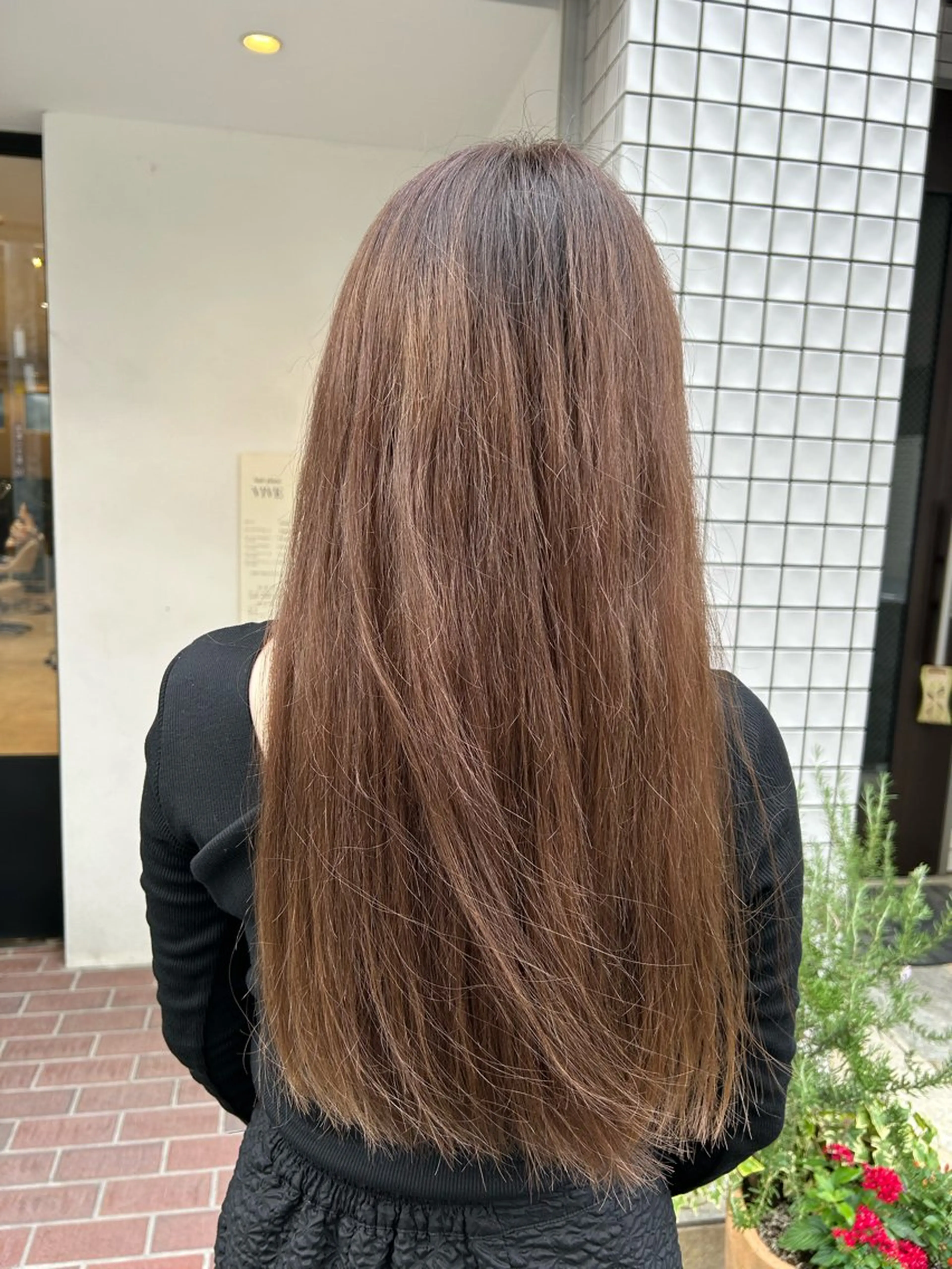 ロング VIVE counter所属・タナカ レイヤのヘアスタイル