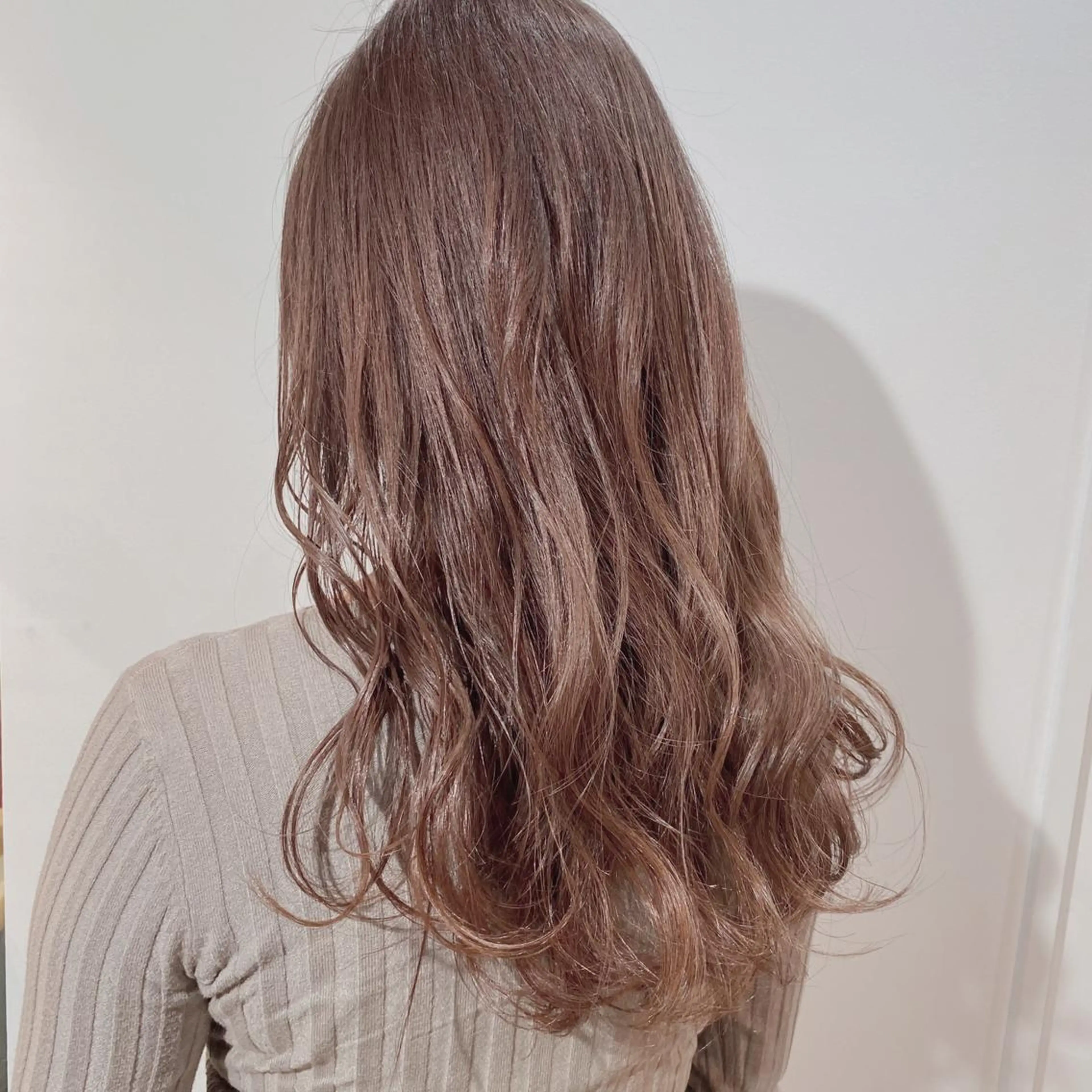 セミロング カラー 新宿/韓国風レイヤー 髪質改善/渋谷直樹のヘアスタイル