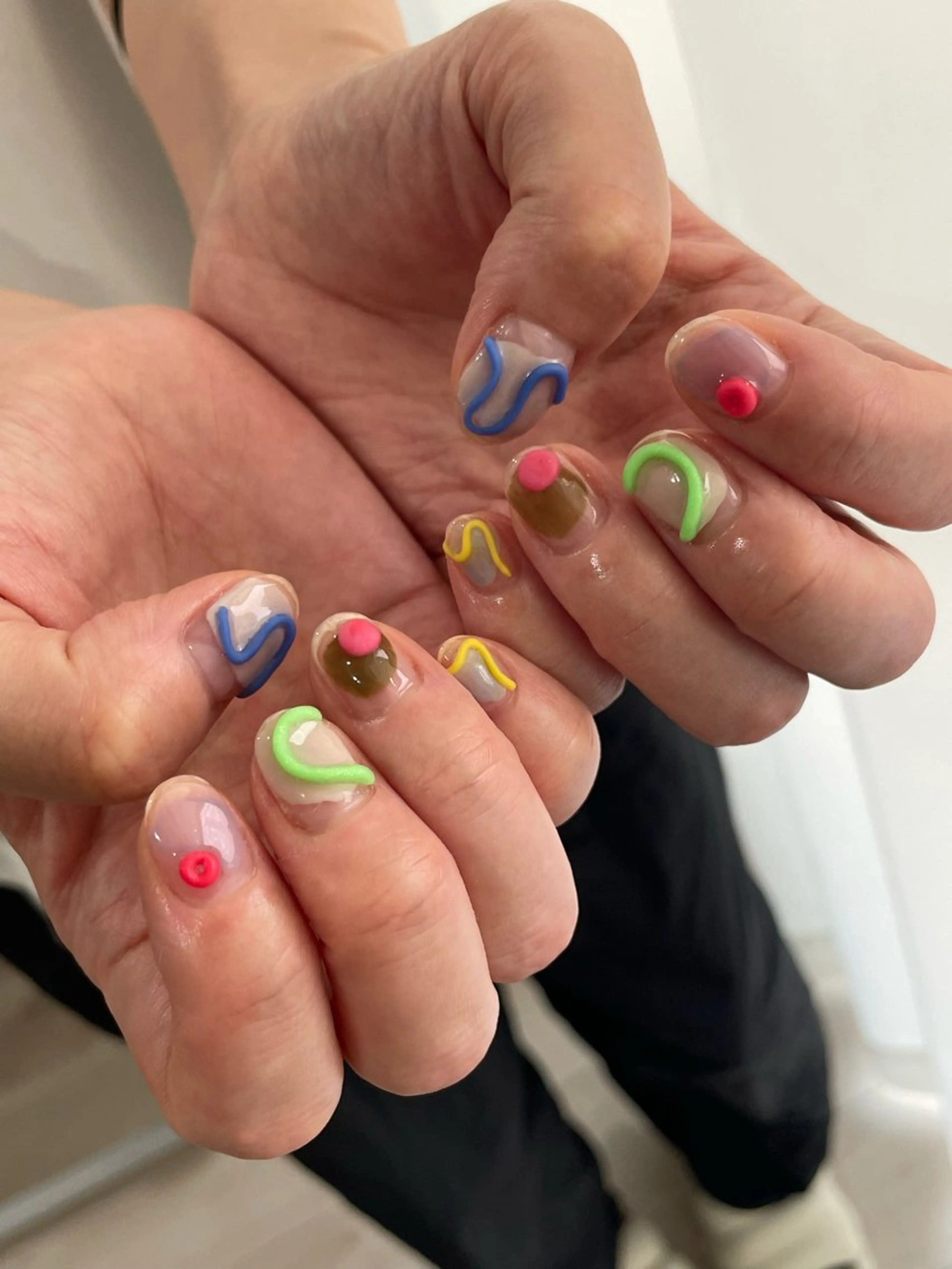 ネイル ニュアンスネイル nail salon CIELのネイルデザイン