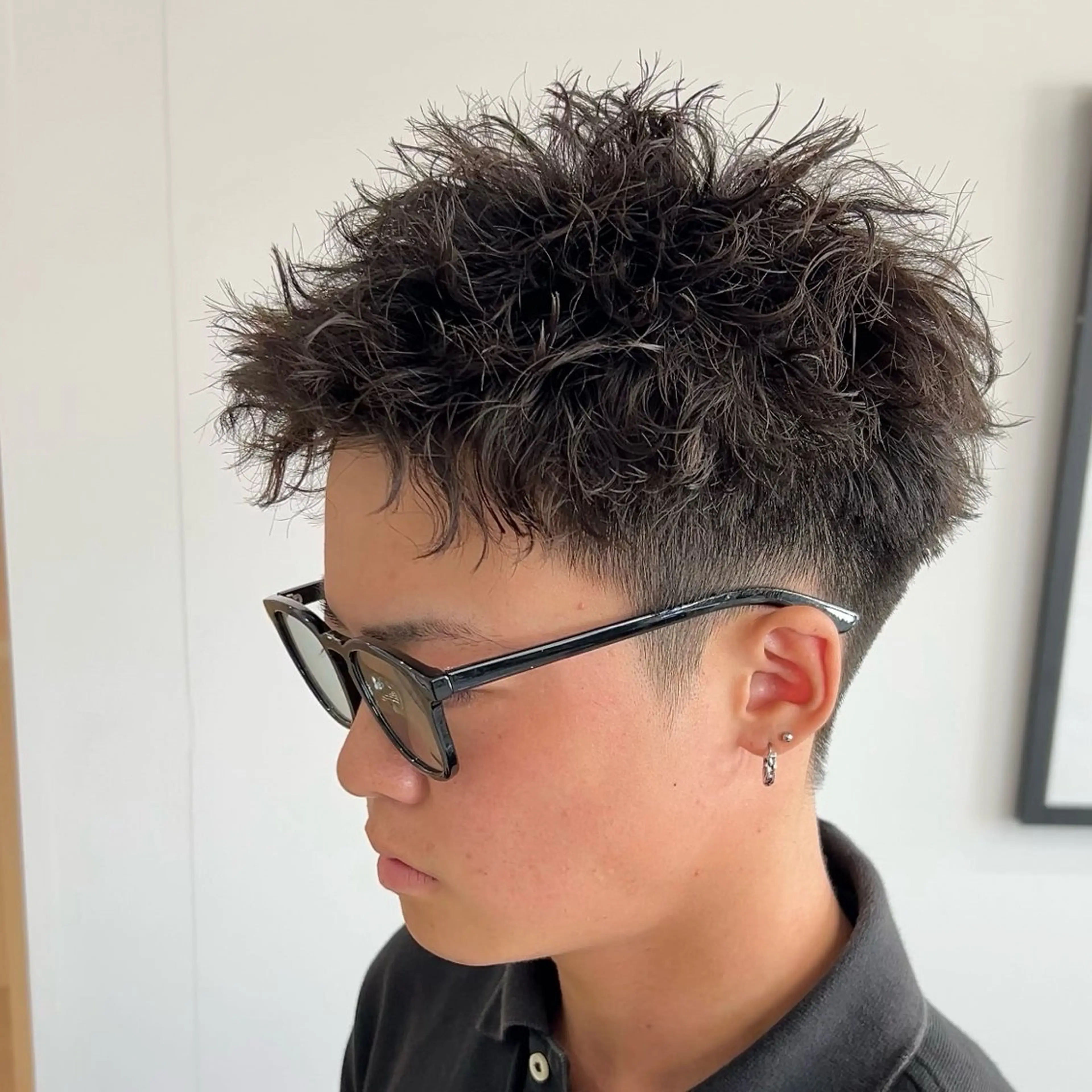 ショート パーマ メンズ メンズパーマ メンズショート ショートヘア カット パーマ メンズパーマ/ 新潟駅/佐藤裕のヘアスタイル