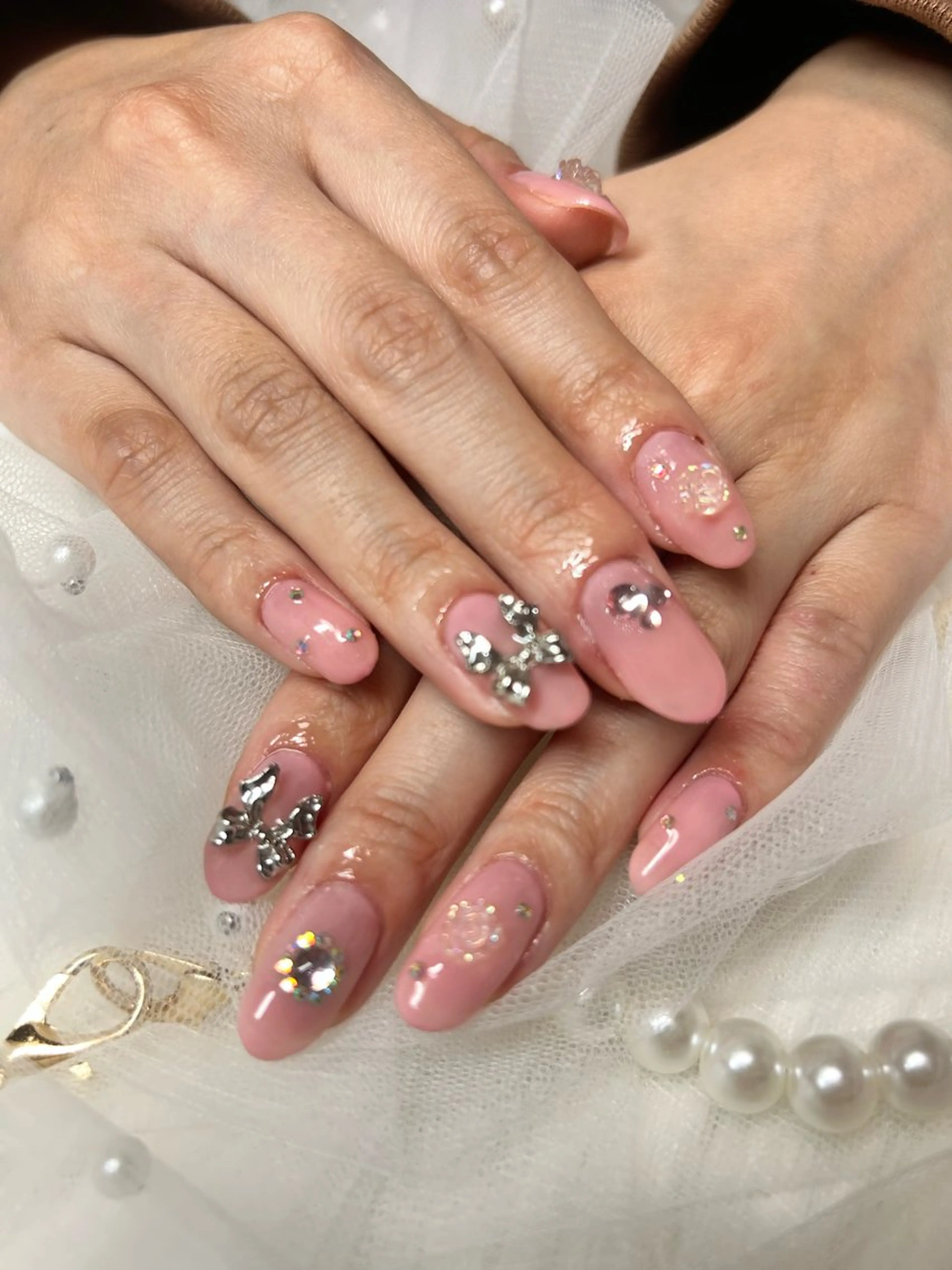 ネイル 持ち込み ピンク リボン シンプルネイル フォルビチローロ所属・moritou harunaのネイルデザイン