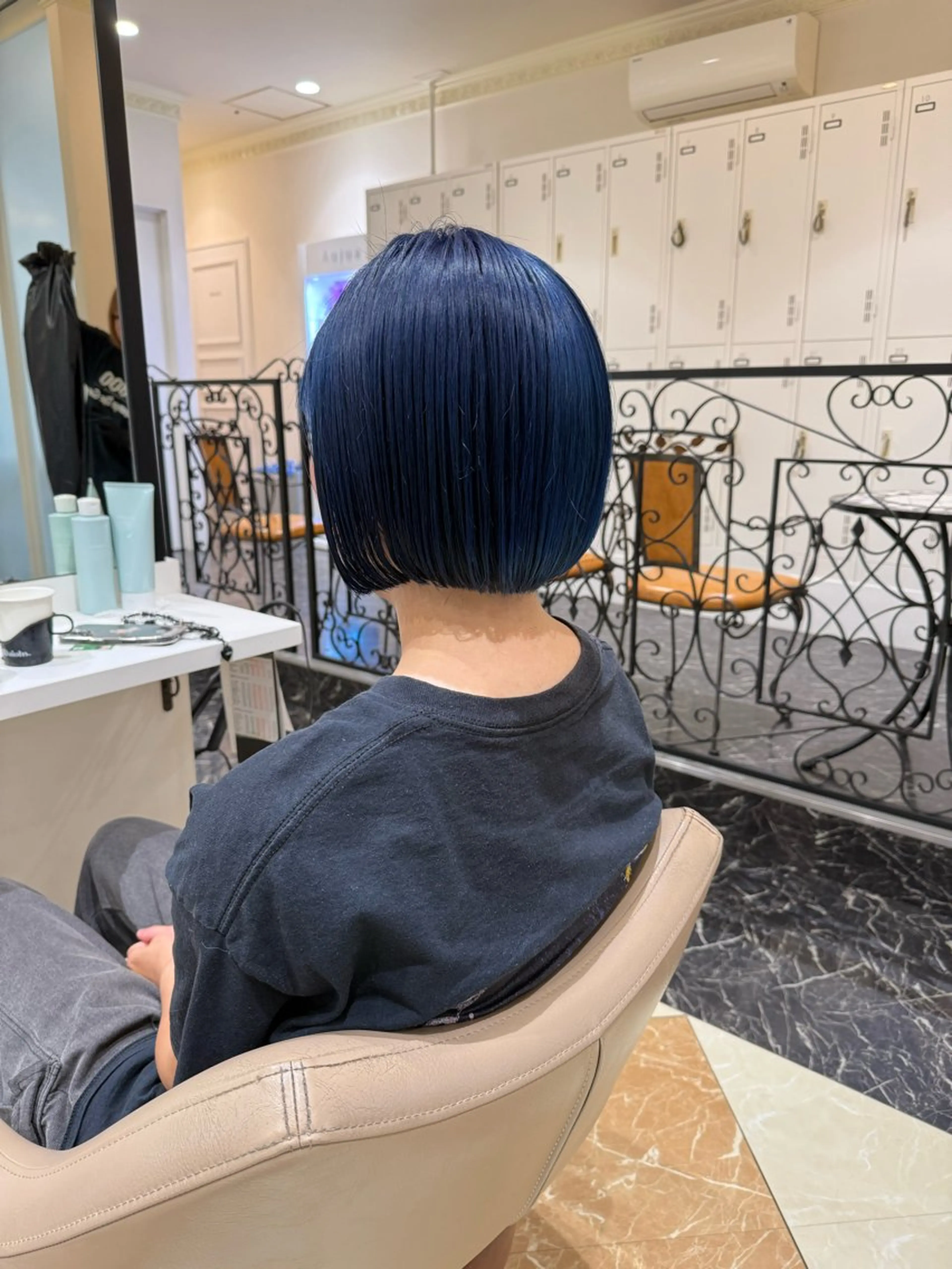 ✨ダメージレスカラー✨当日⭕️【何回でもOK】リタッチケアブリーチアンド全体カラーの写真