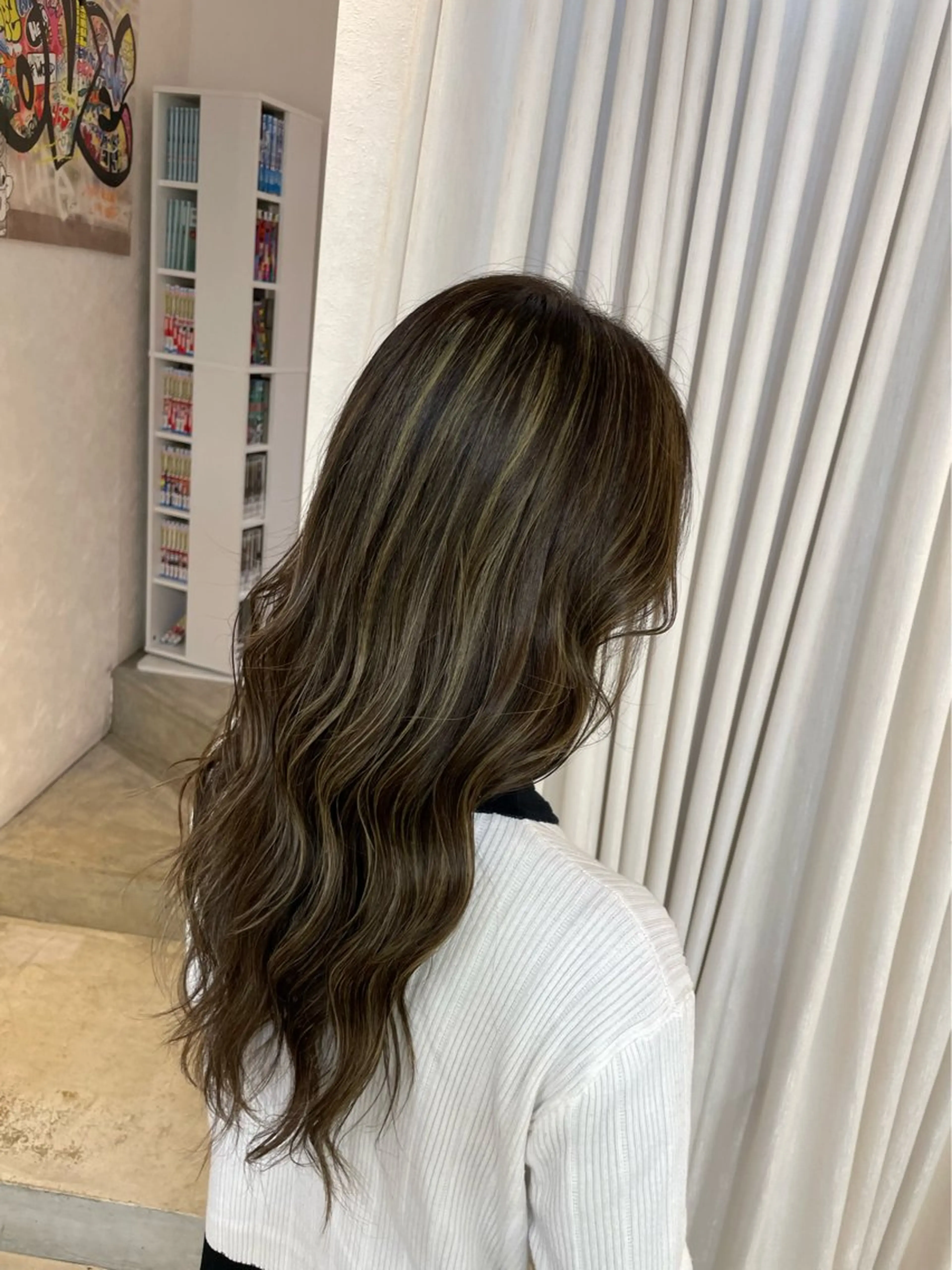 ロング カラー ハイライトカラー ハイライト ヘアカラー 安井まゆ _Box mico.のヘアスタイル