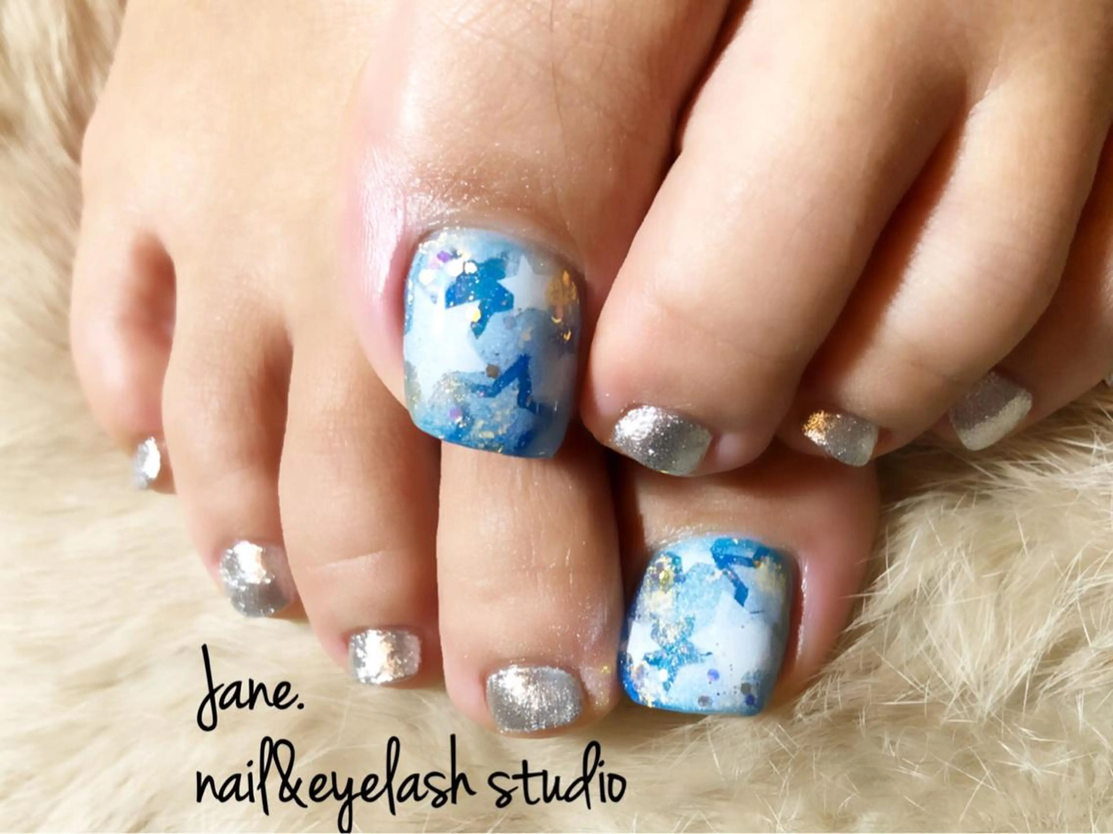 ネイル Yakko pas á pasのネイルデザイン