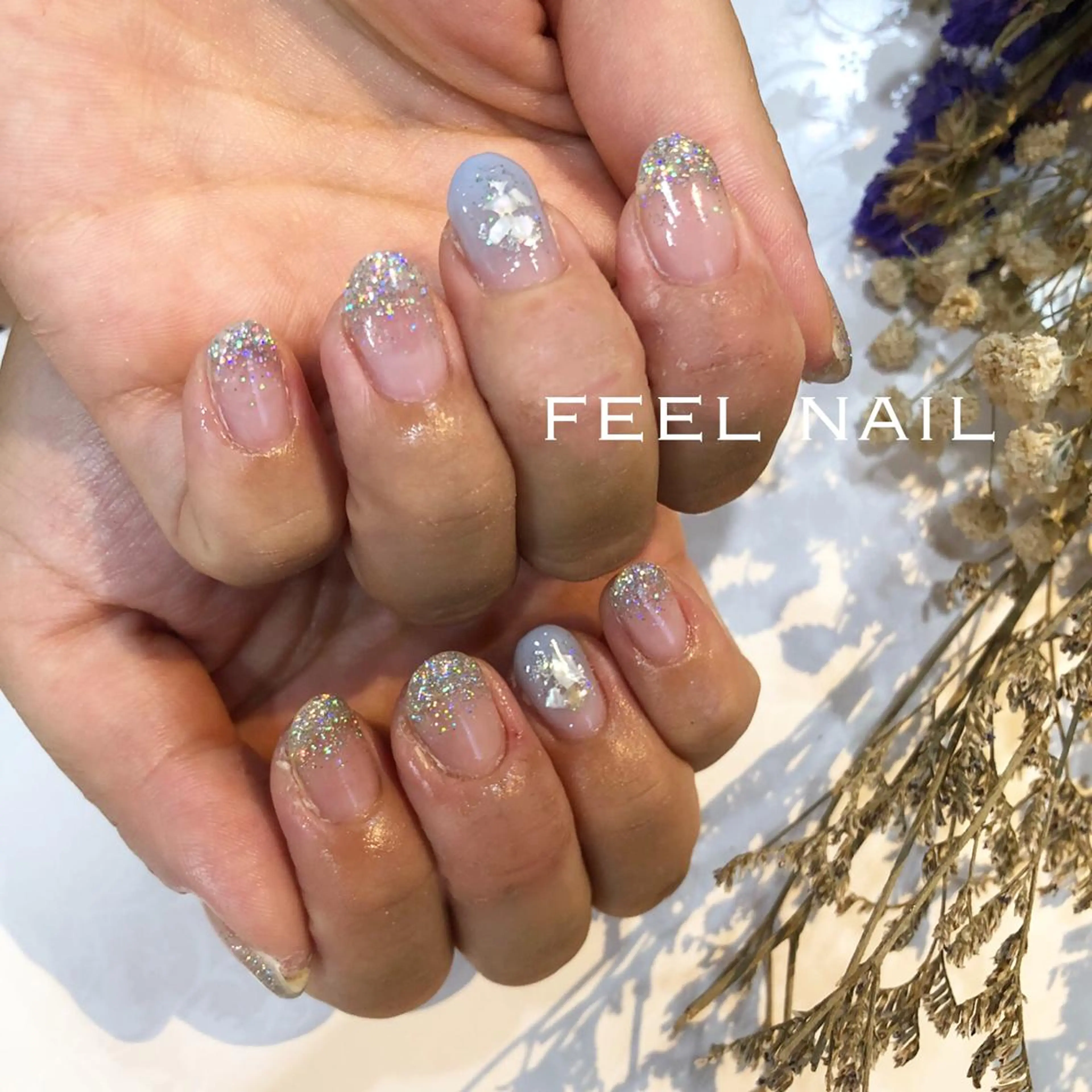 ネイル オーロラネイル ラメ(グリッター) 近藤 あみのネイルデザイン