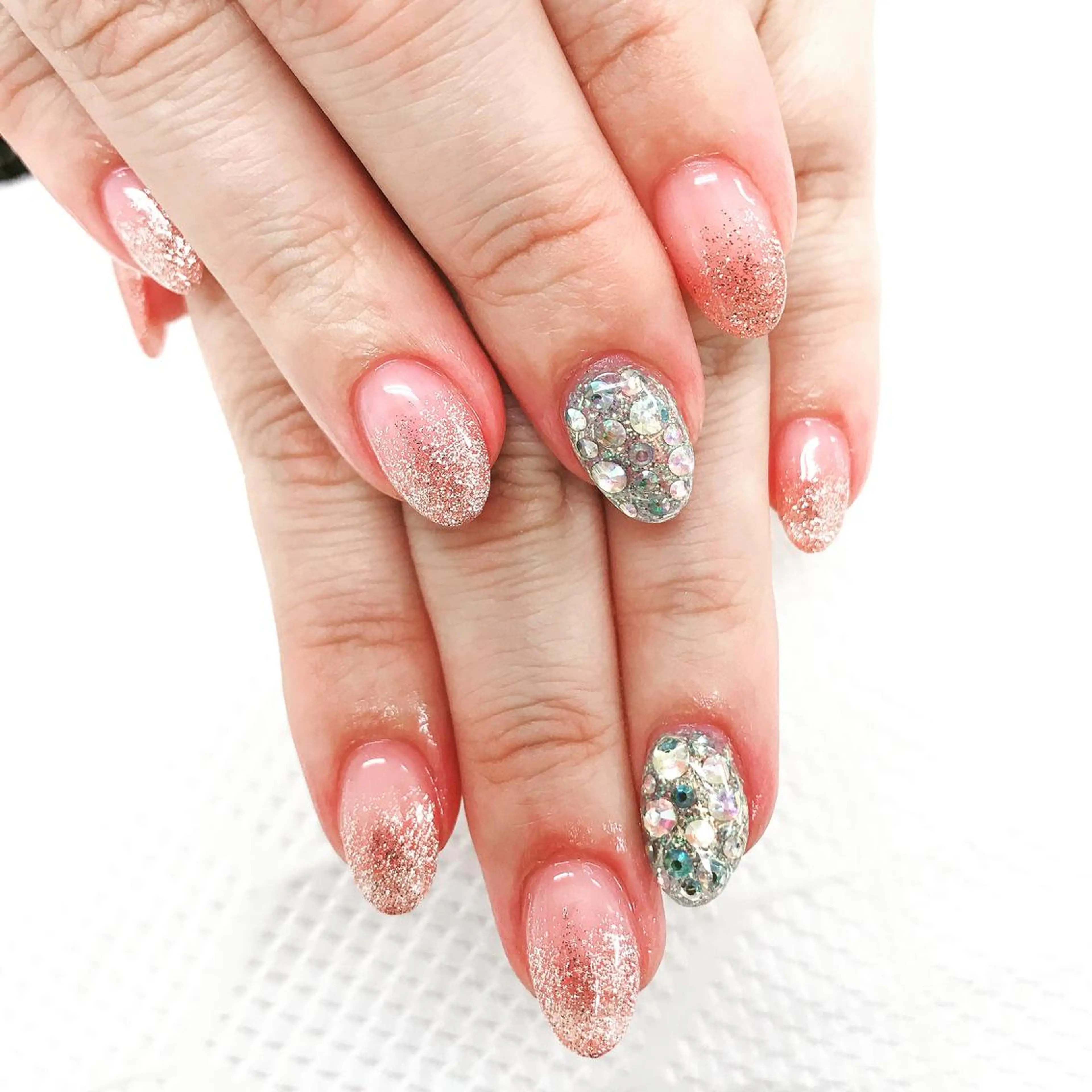 ネイル N._._.claw[エヌクロー]所属・N._._. clawのネイルデザイン