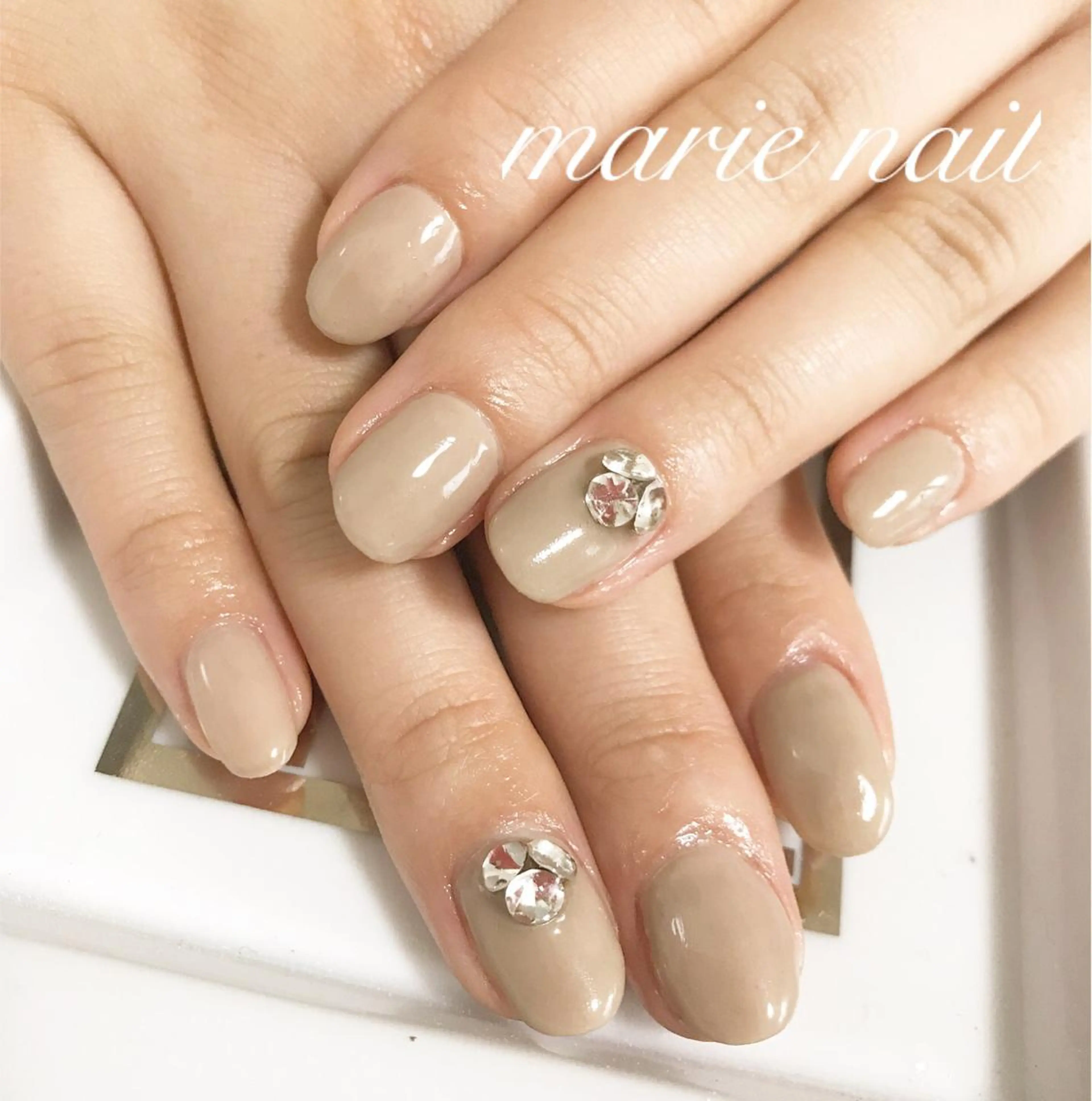 ネイル アートネイル ワンカラーネイル marie nailのネイルデザイン