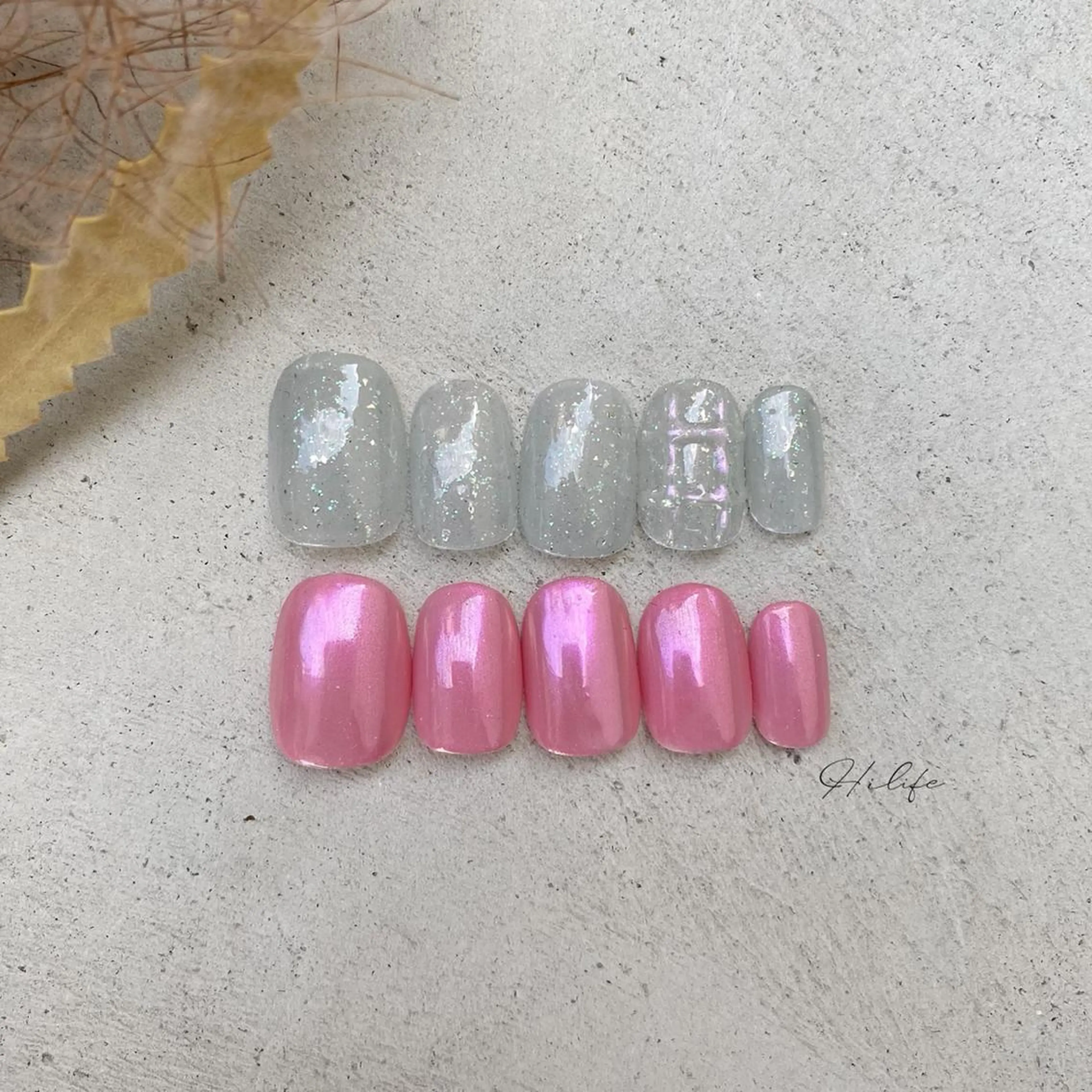 ネイル ラメ(グリッター) ミラーネイル 春ネイル ネイルチップ Nail Adore.のネイルデザイン