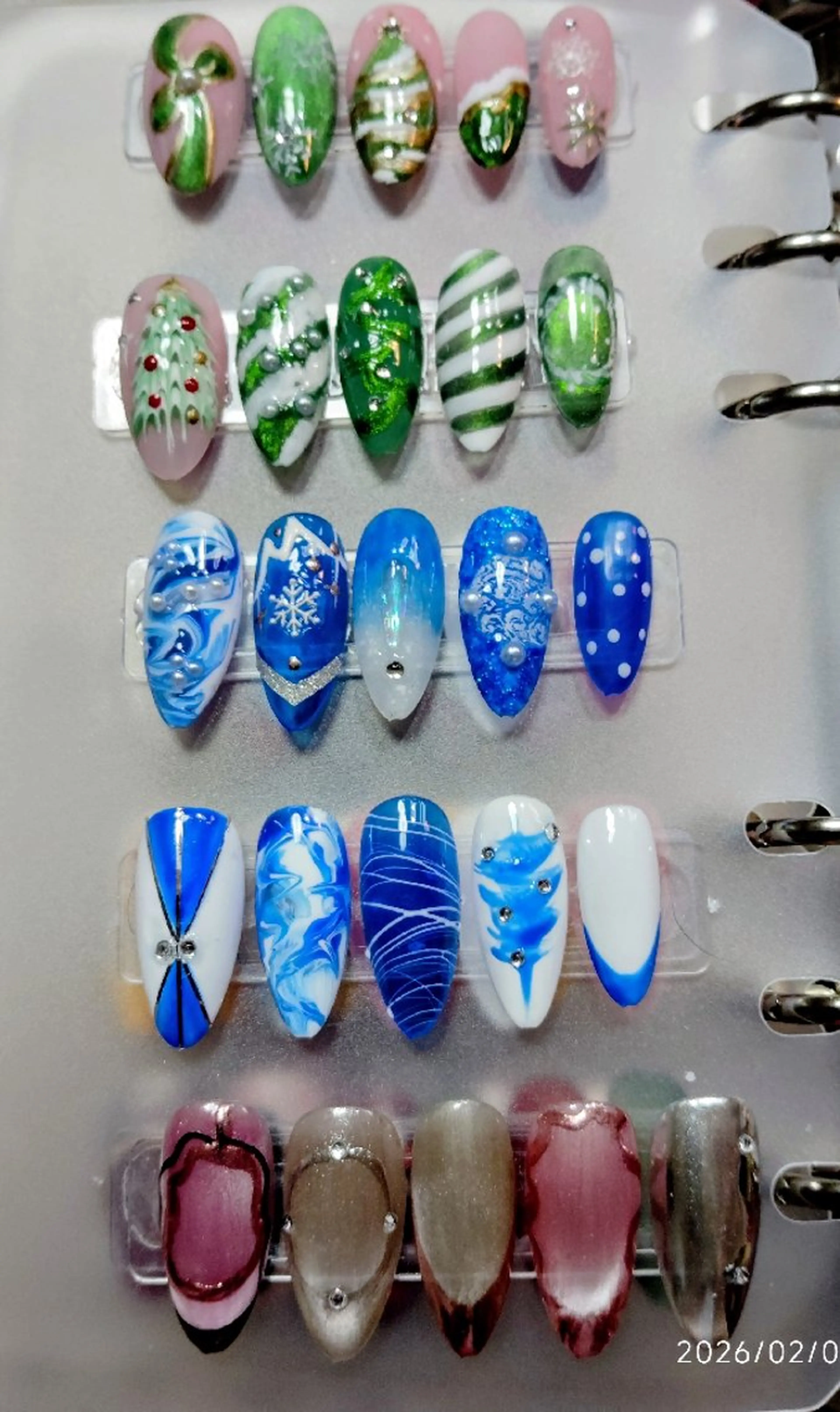 ネイル Ｍoons所属・Moon's ✨Ari ✨のネイルデザイン