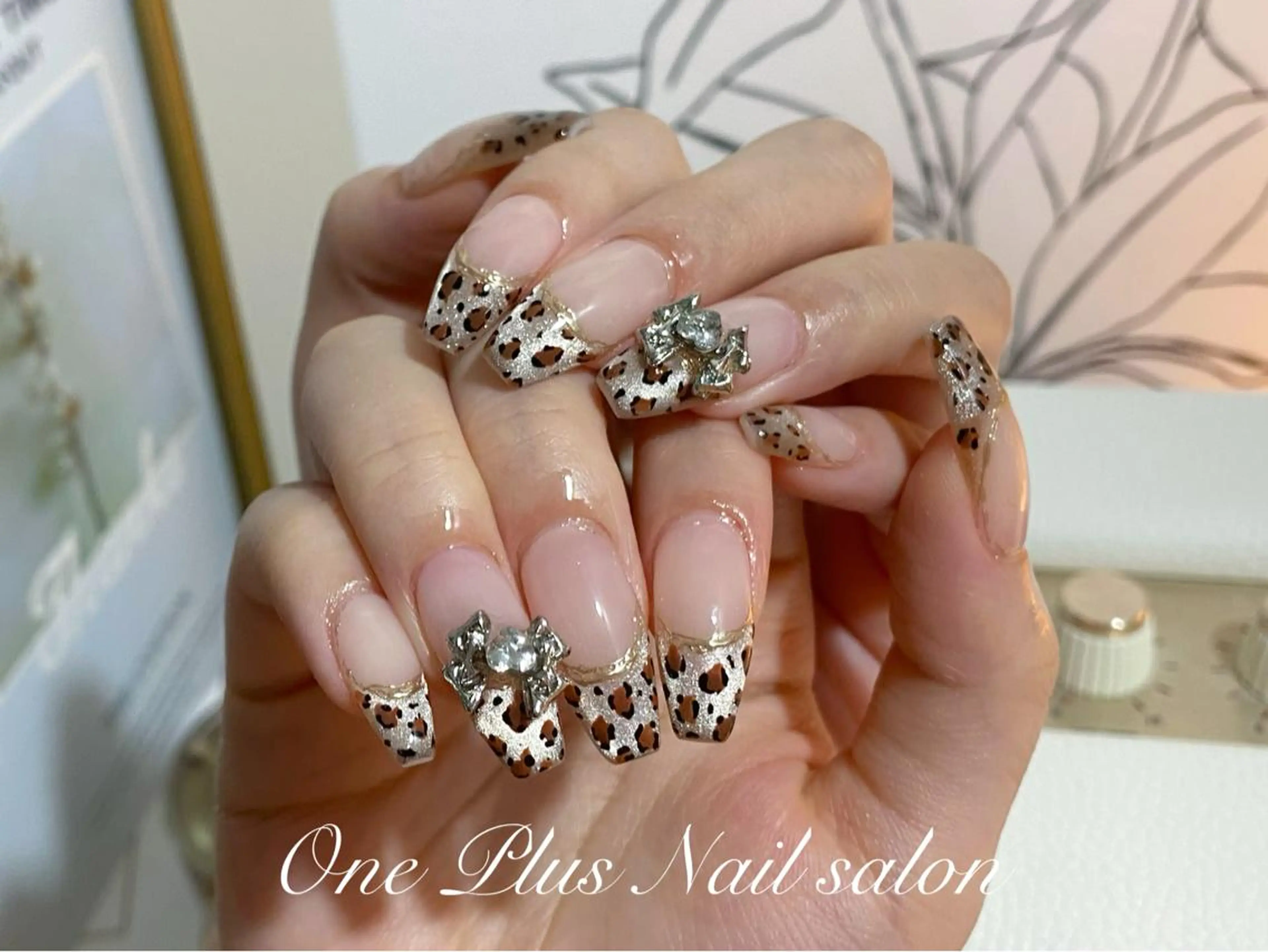 ネイル One Plus Nail Salonのネイルデザイン