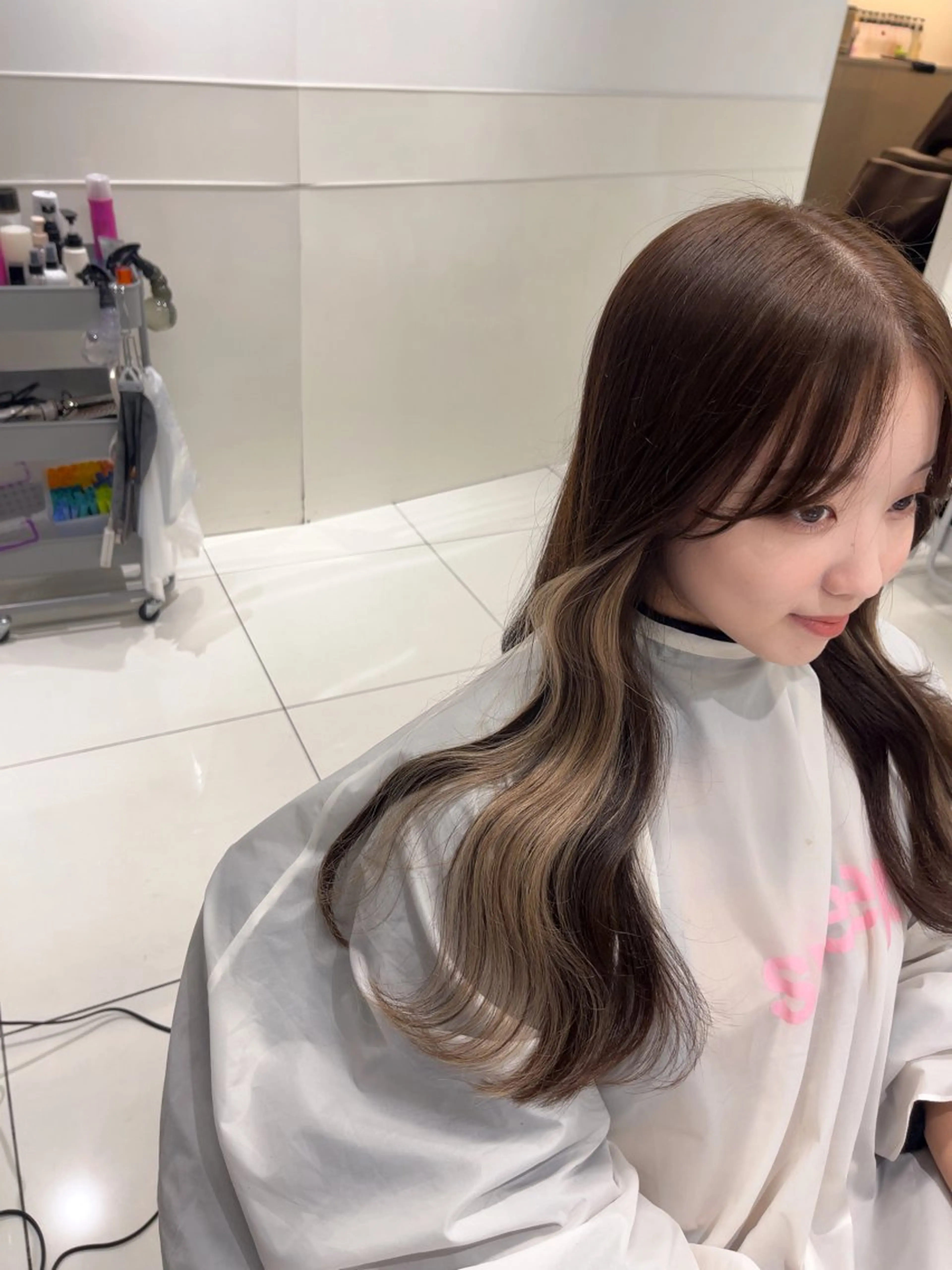 ロング カラー ベージュカラー イヤリングカラー エクステ りおな/エクステ /ミルクティーカラーのヘアスタイル