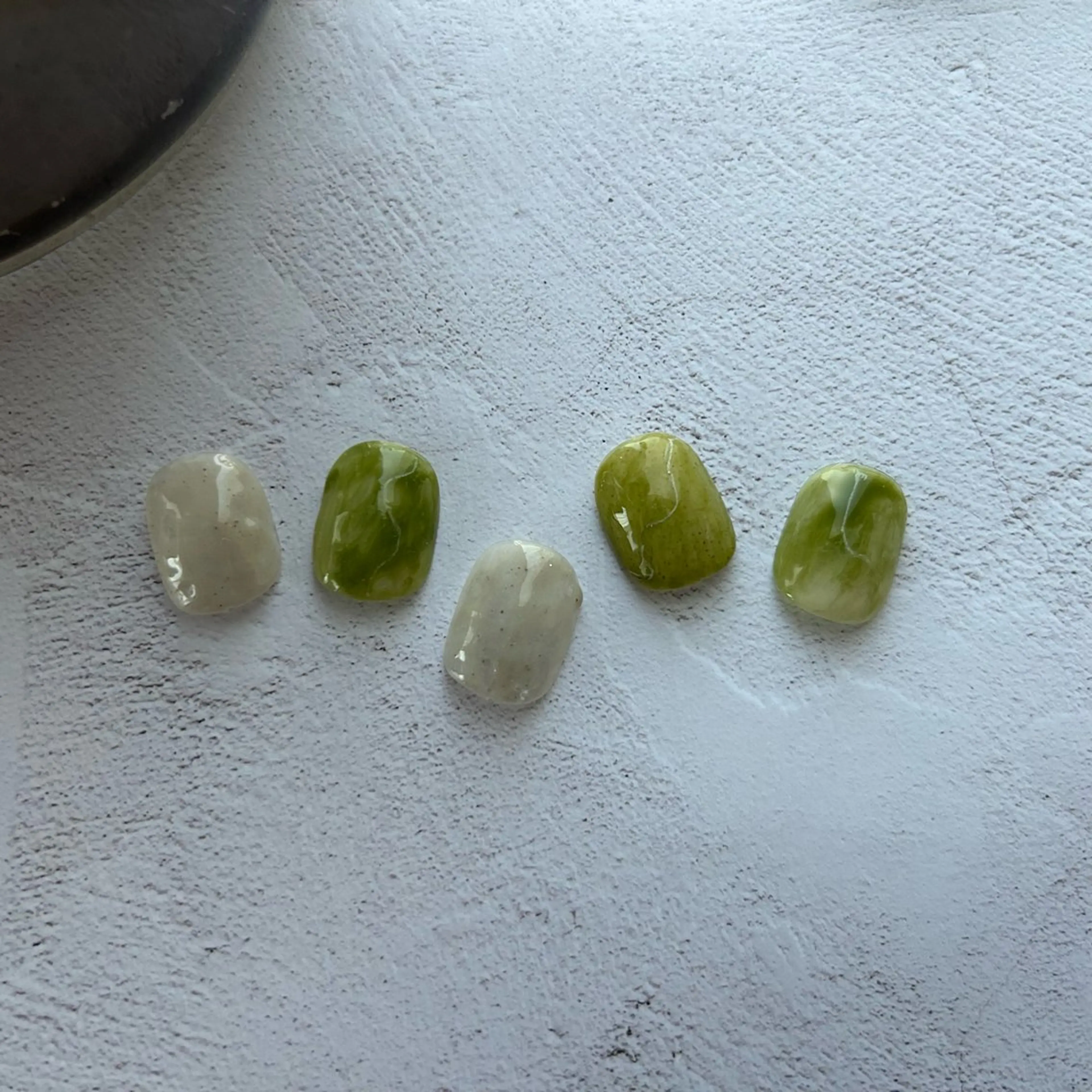 ネイル グリーン sa ya...のネイルデザイン