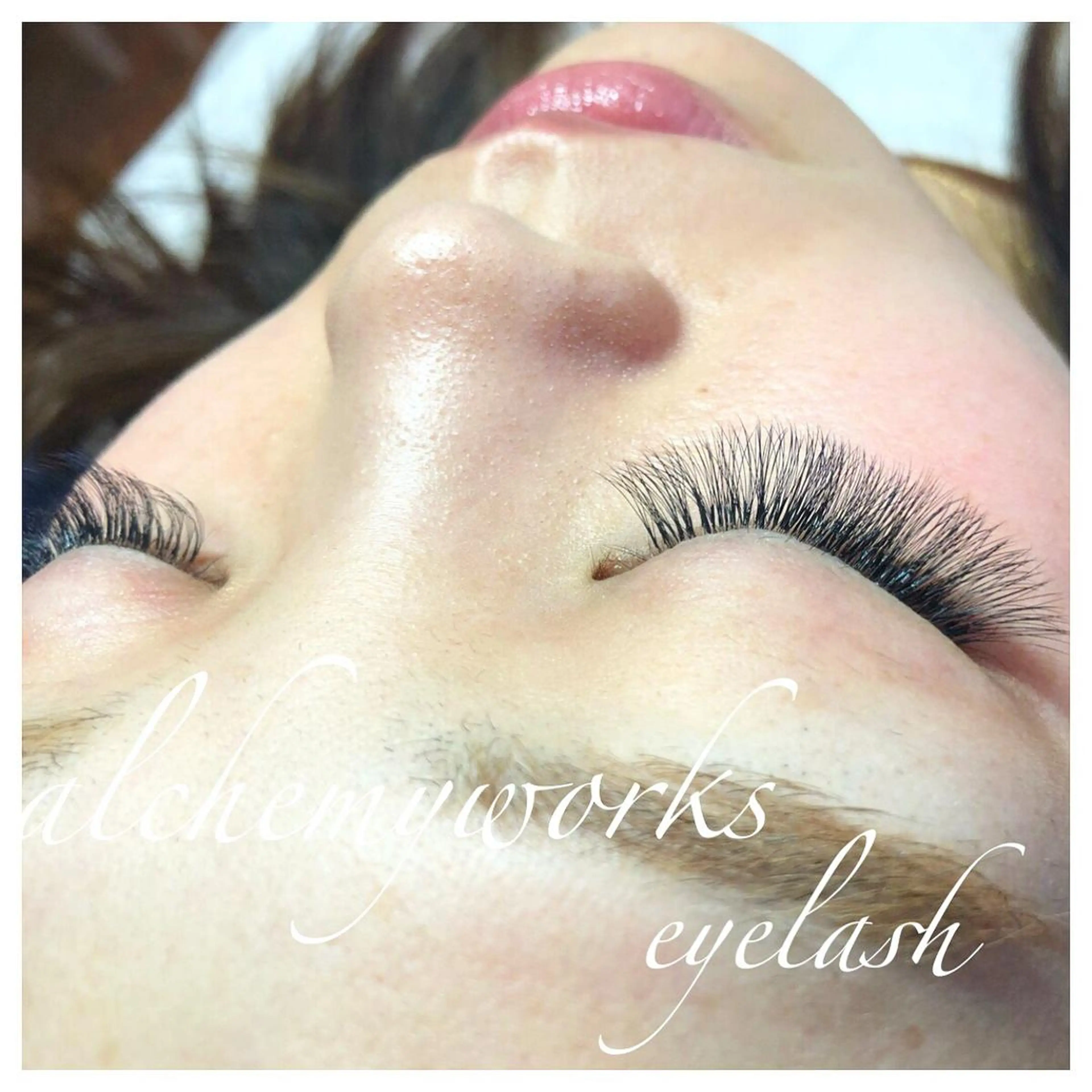 マツエク・マツパ alchemy workzの眉毛・アイブロウイメージ