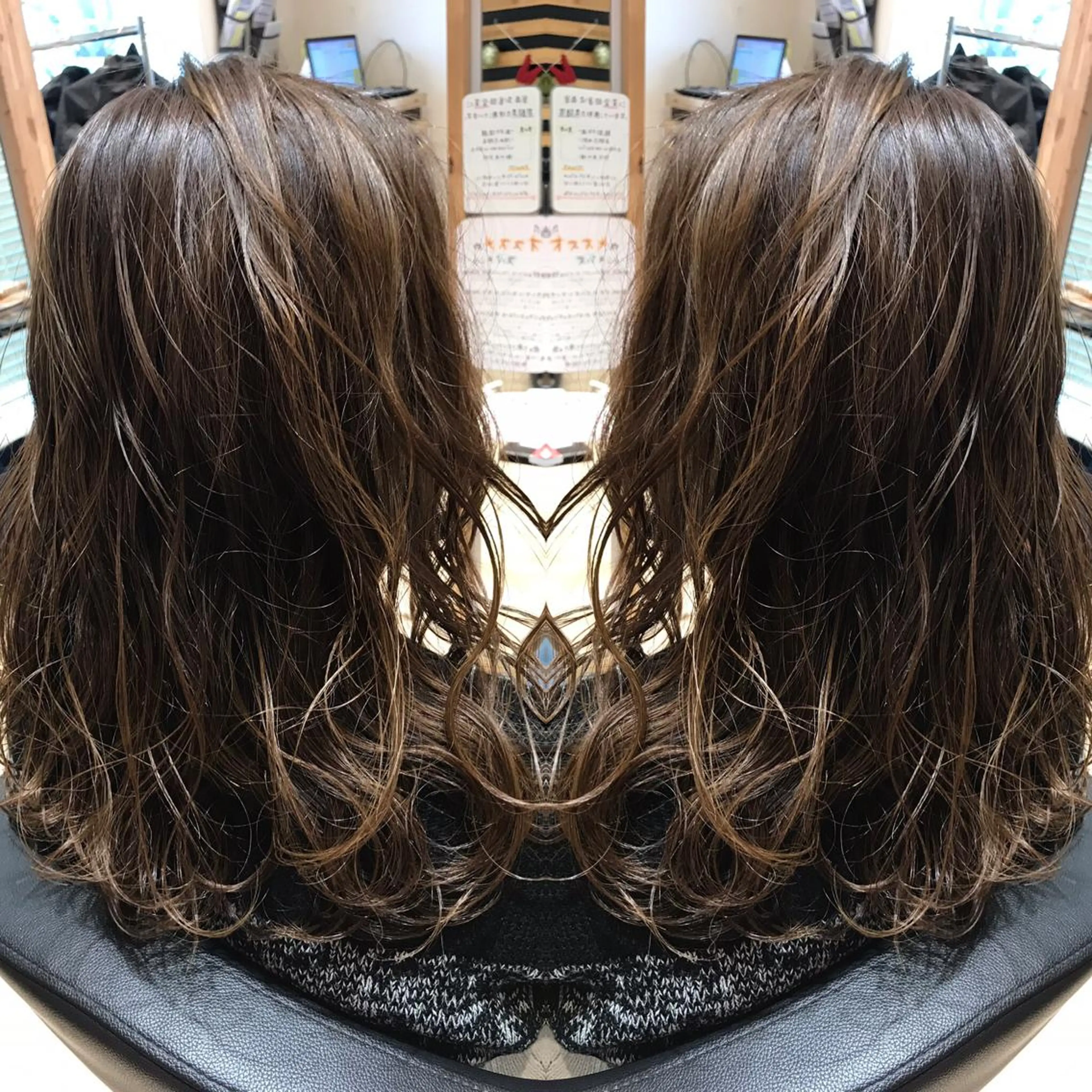 セミロング カラー ブリーチ 透明感カラー ハイライトカラー ハイライト ヘアカラー 大久保 隆蔵のヘアスタイル