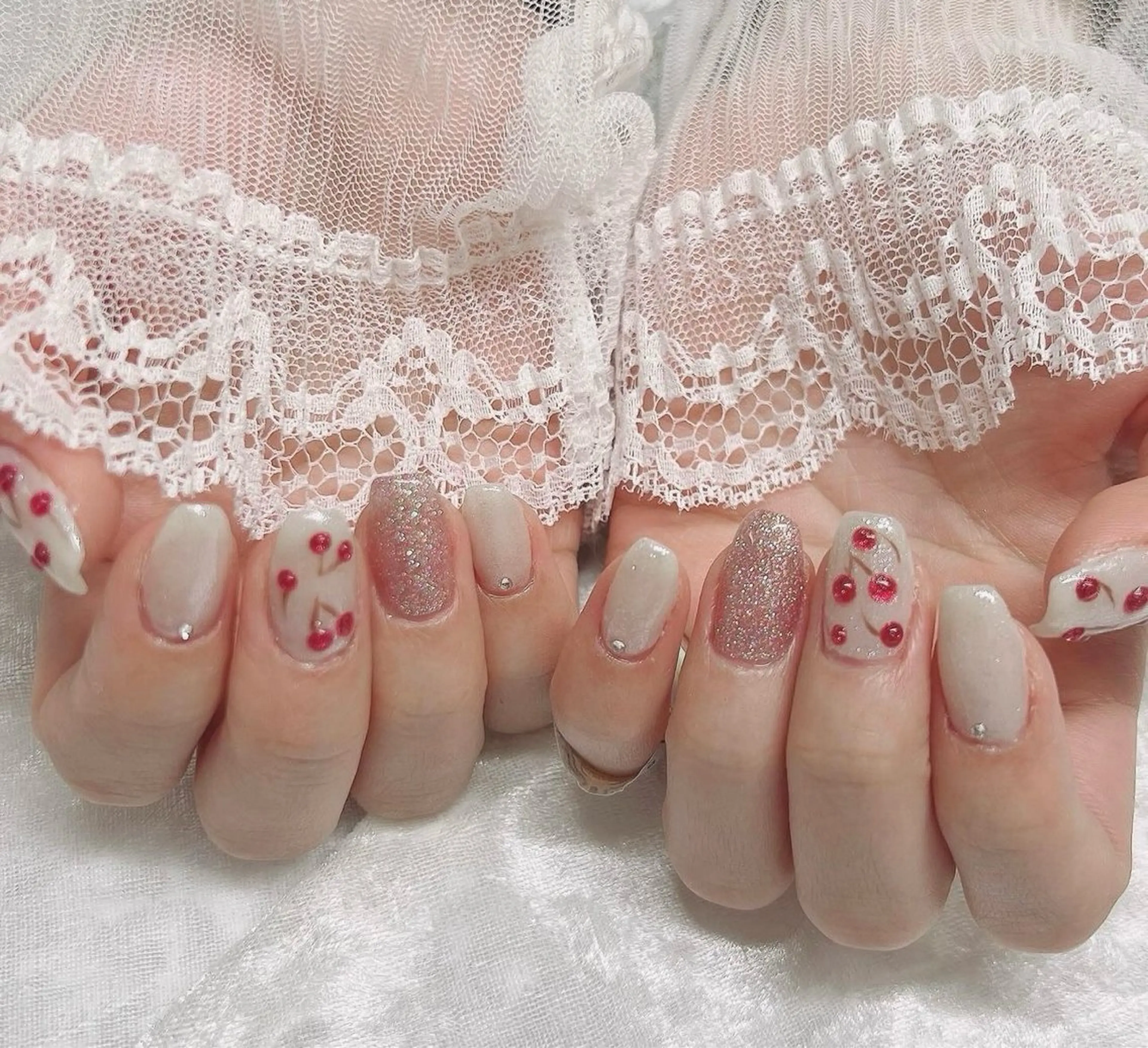 ネイル Miouミオン ネイルサロンのネイルデザイン