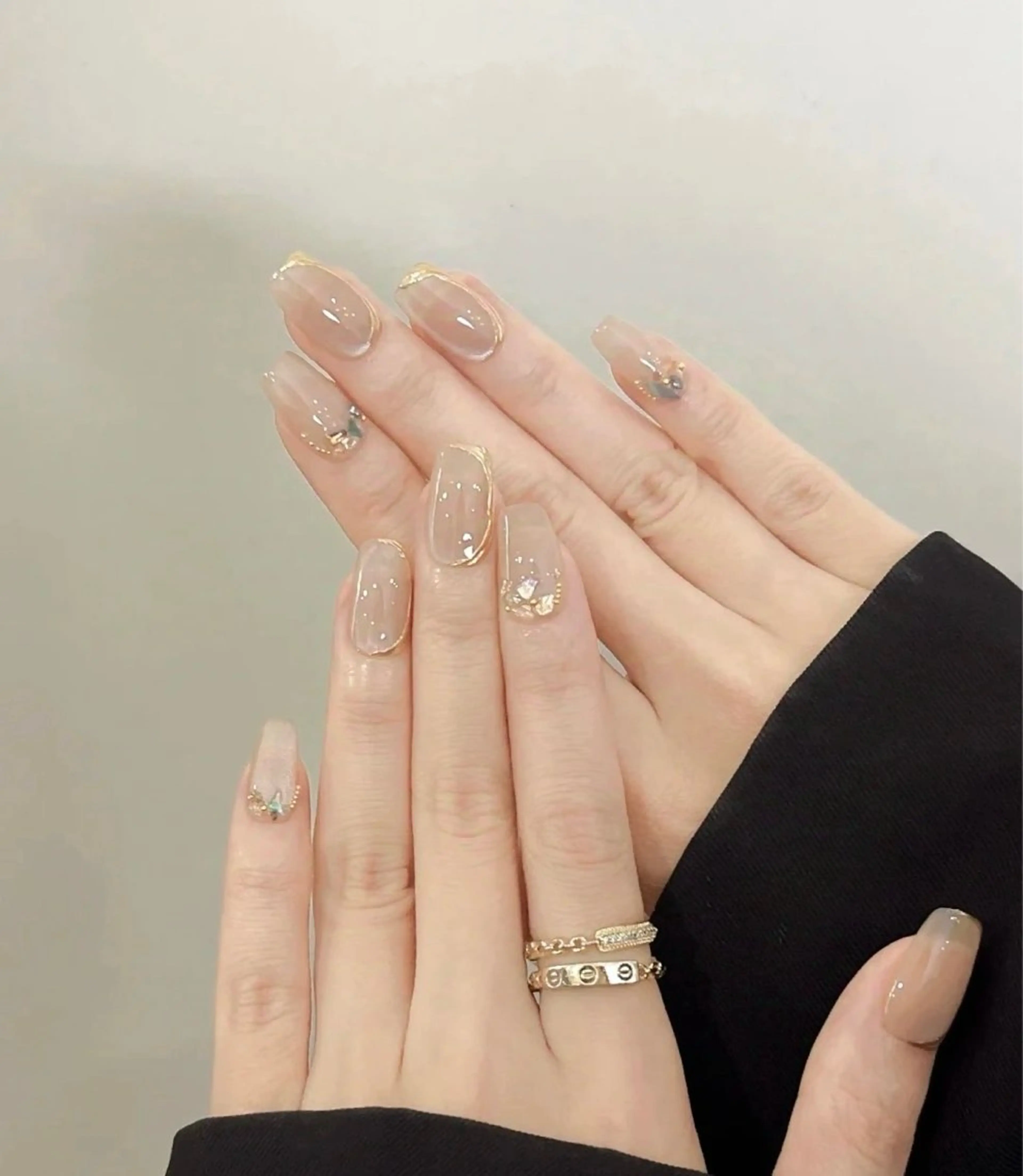 ネイル 高木 維麗絲のネイルデザイン