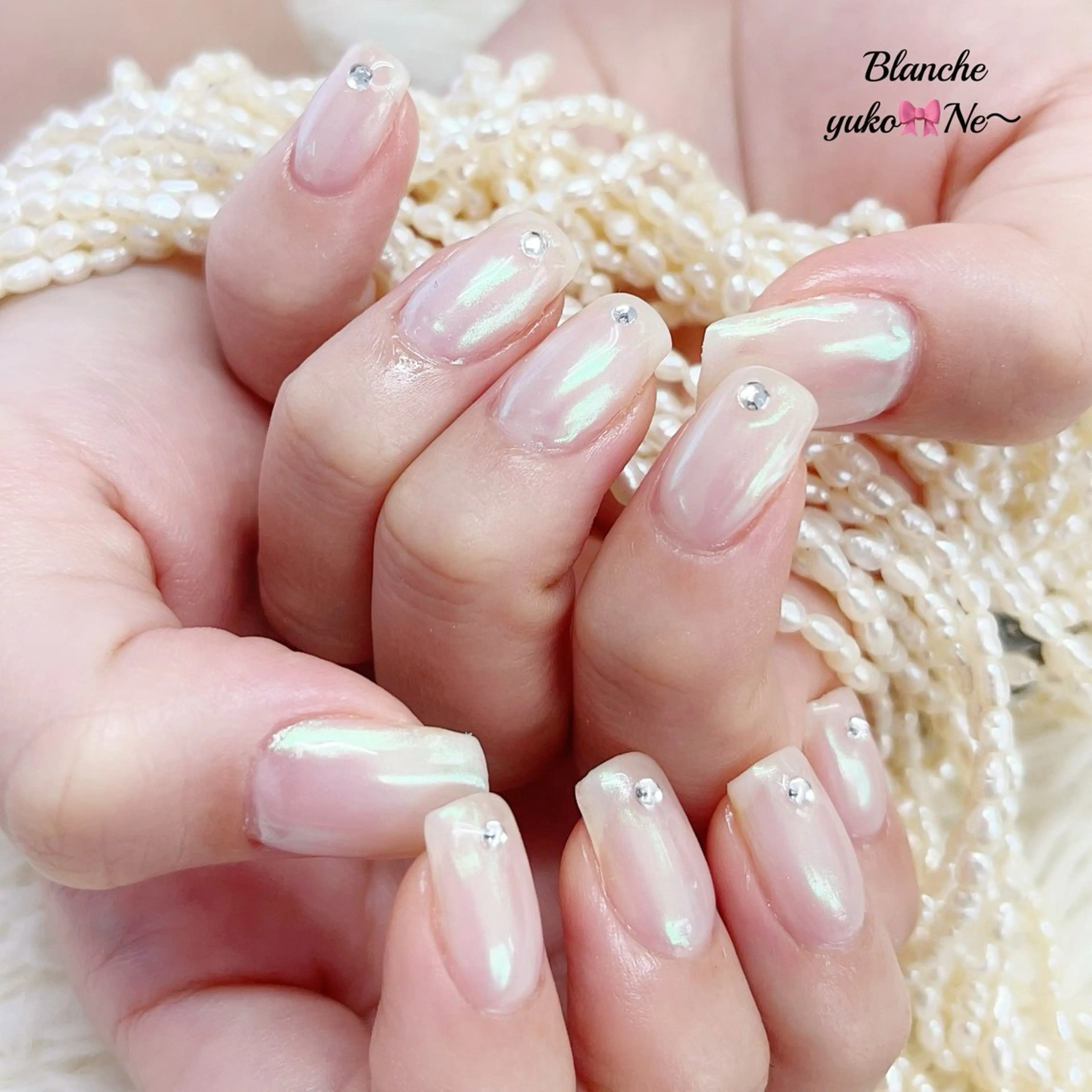 ネイル オーロラネイル ハンドネイル ネイルサロン　Lian所属・Lian Yulilianのネイルデザイン