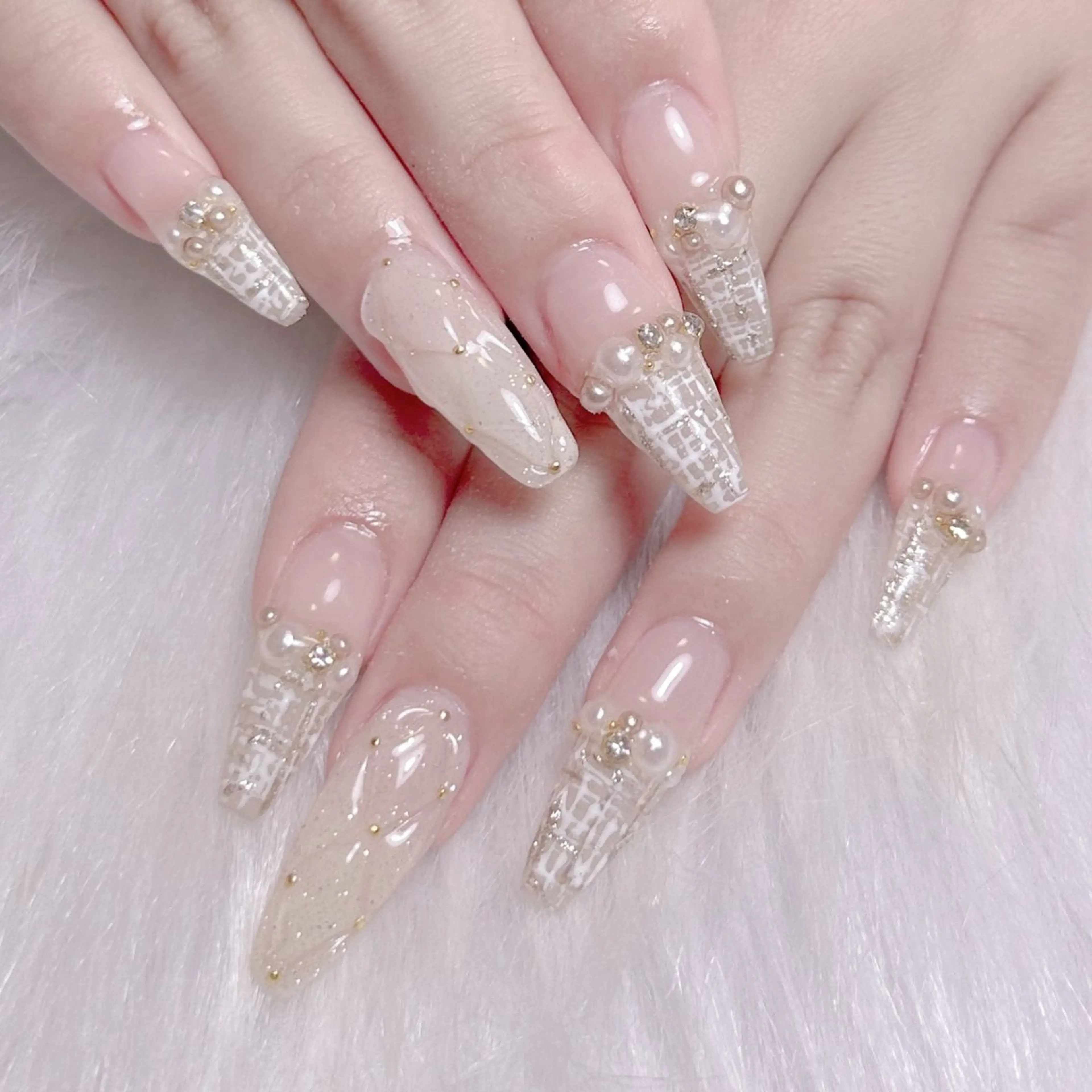 ネイル ハンドネイル Mari 🎀六月移転のネイルデザイン