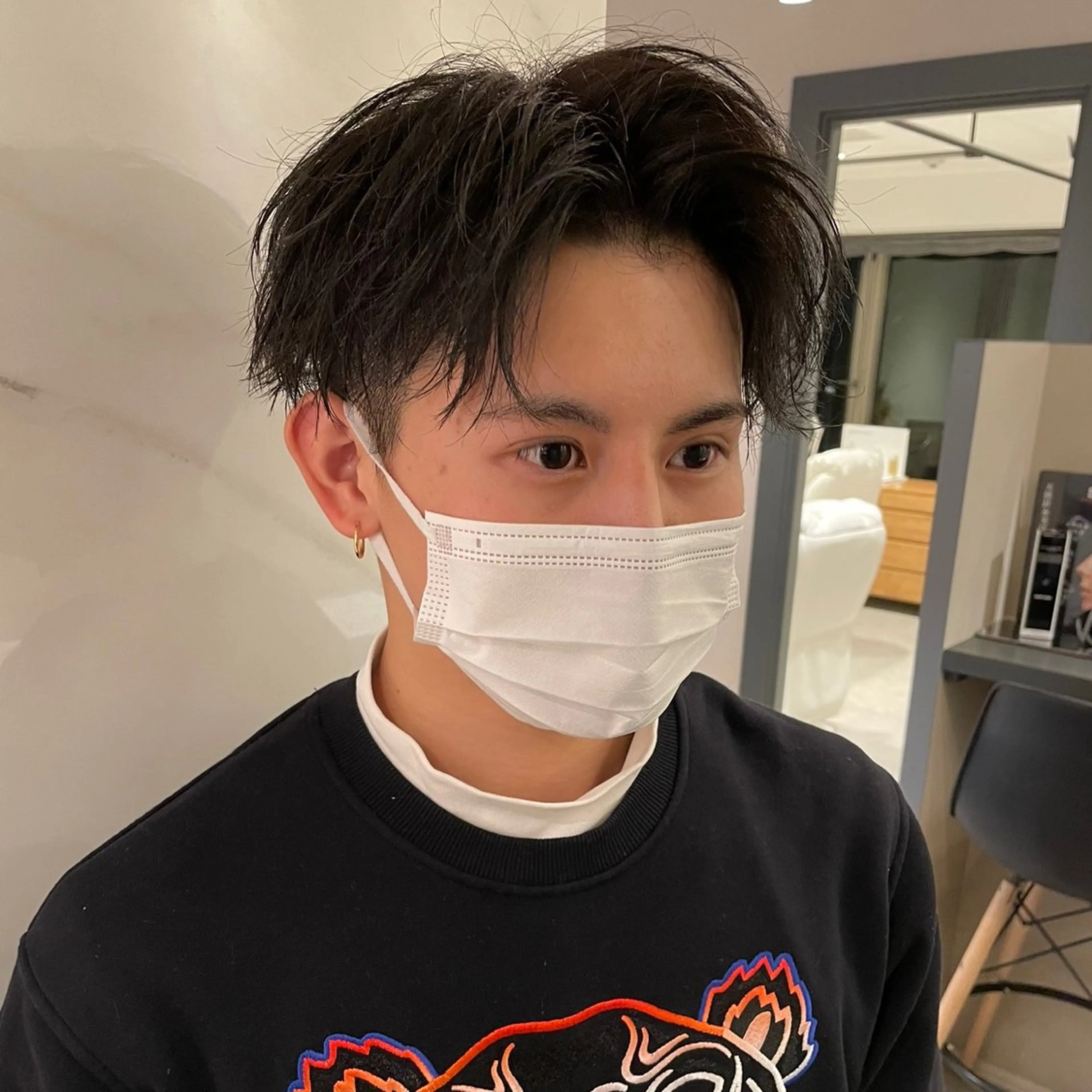 メンズ アップバング 石山 洸平のヘアスタイル