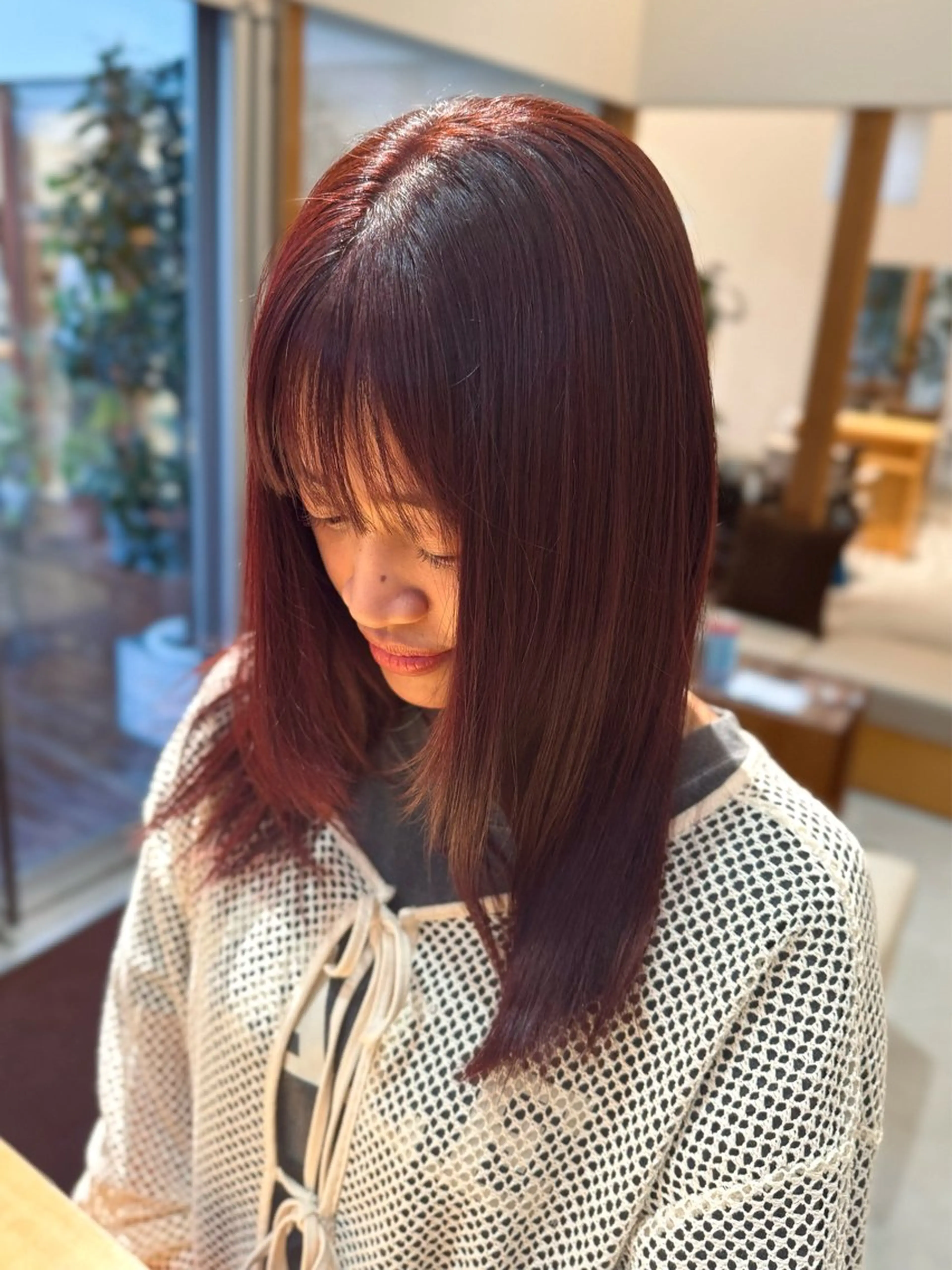 セミロング カラー ブリーチ ボルドーカラー ブリーチなしカラー ヘアカラー 中西倖 トップスタイリストのヘアスタイル