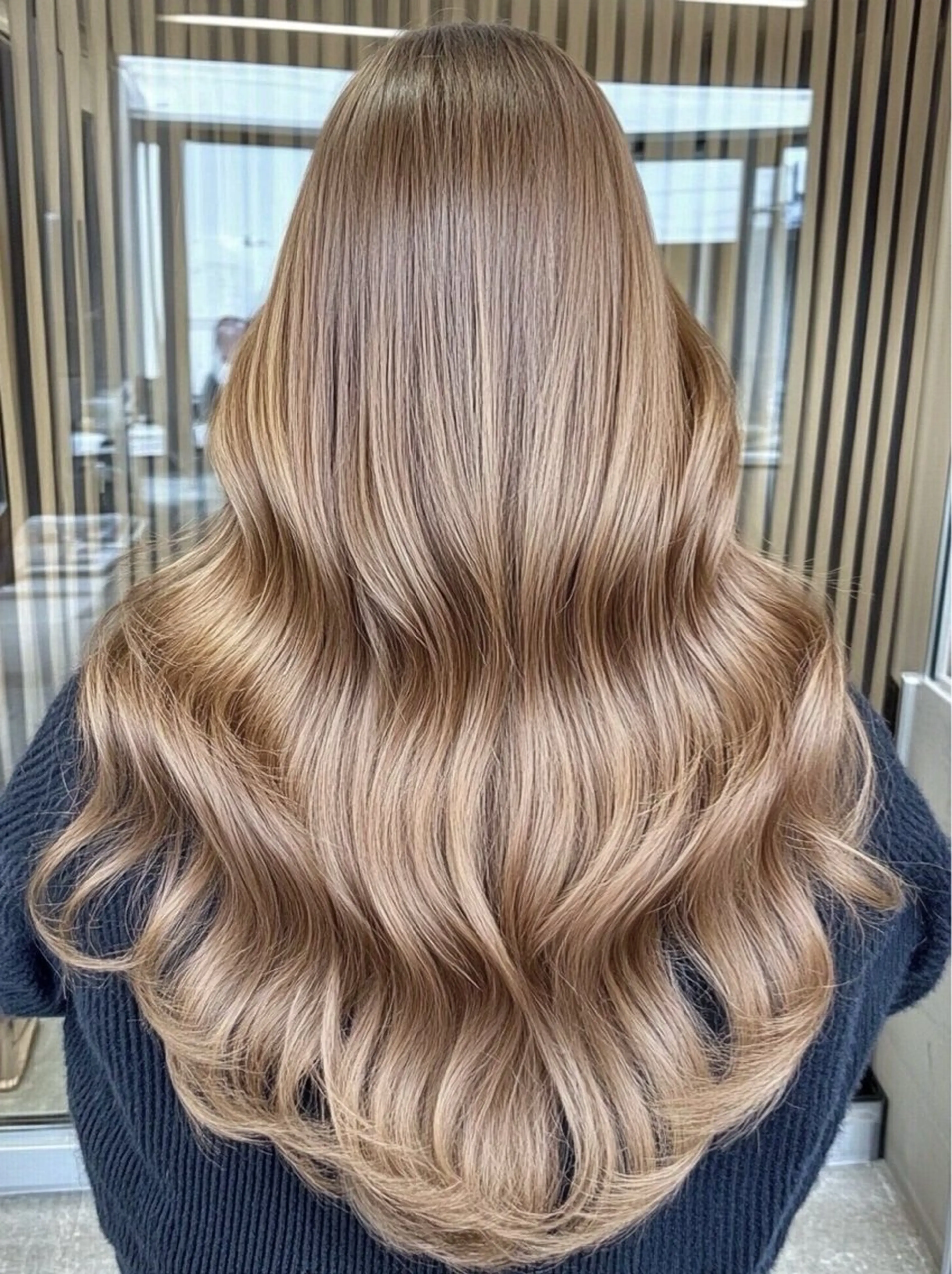 黒髪orダークブラウン【💖自然盛れ💖】ハイブリッドシールエクステ40本＋馴染ませカット￥7920の写真