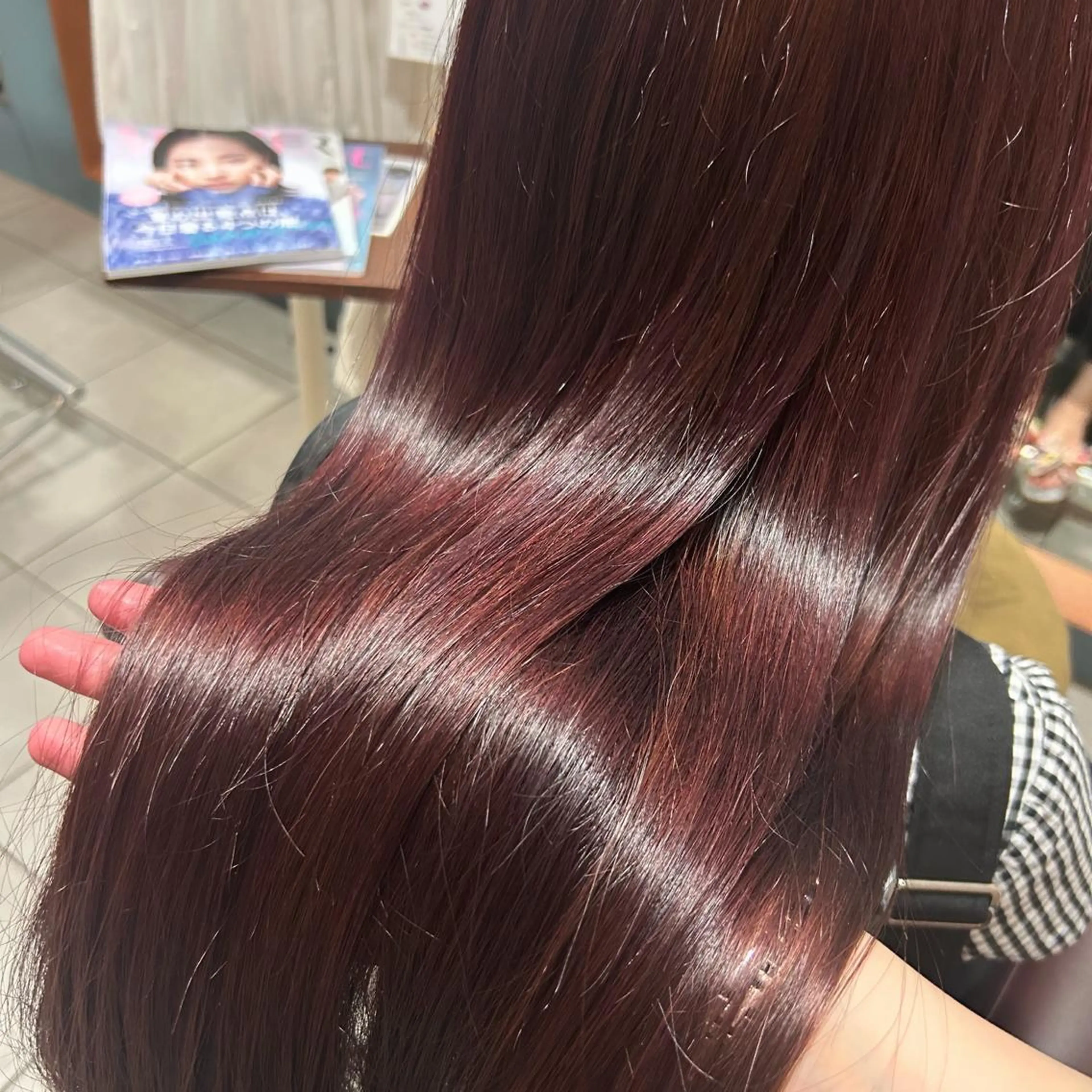 カラー 椋 愛穂のヘアスタイル