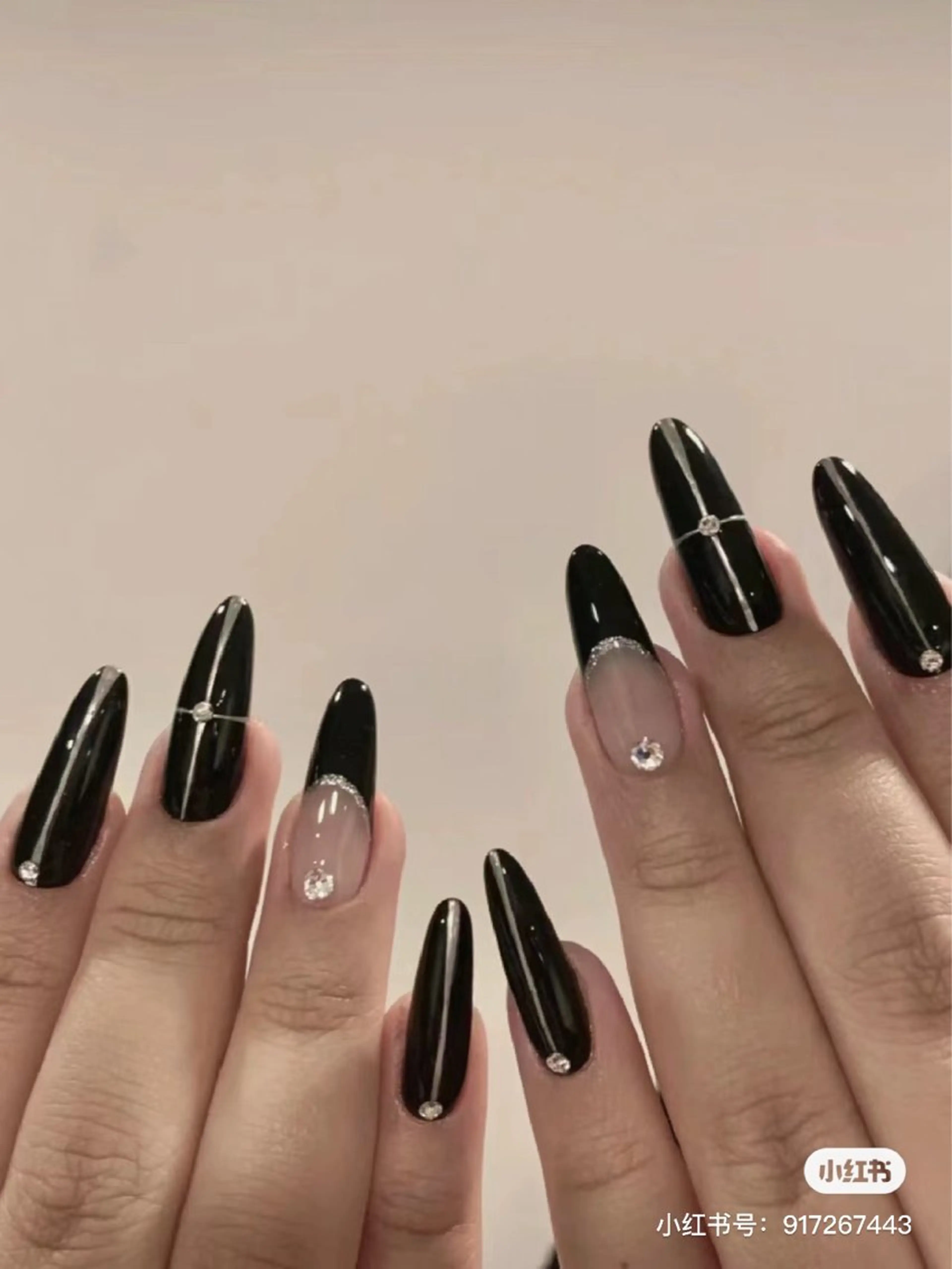 ネイル Hana  NAIL所属・新宿YISInail スカルプ専門店のネイルデザイン