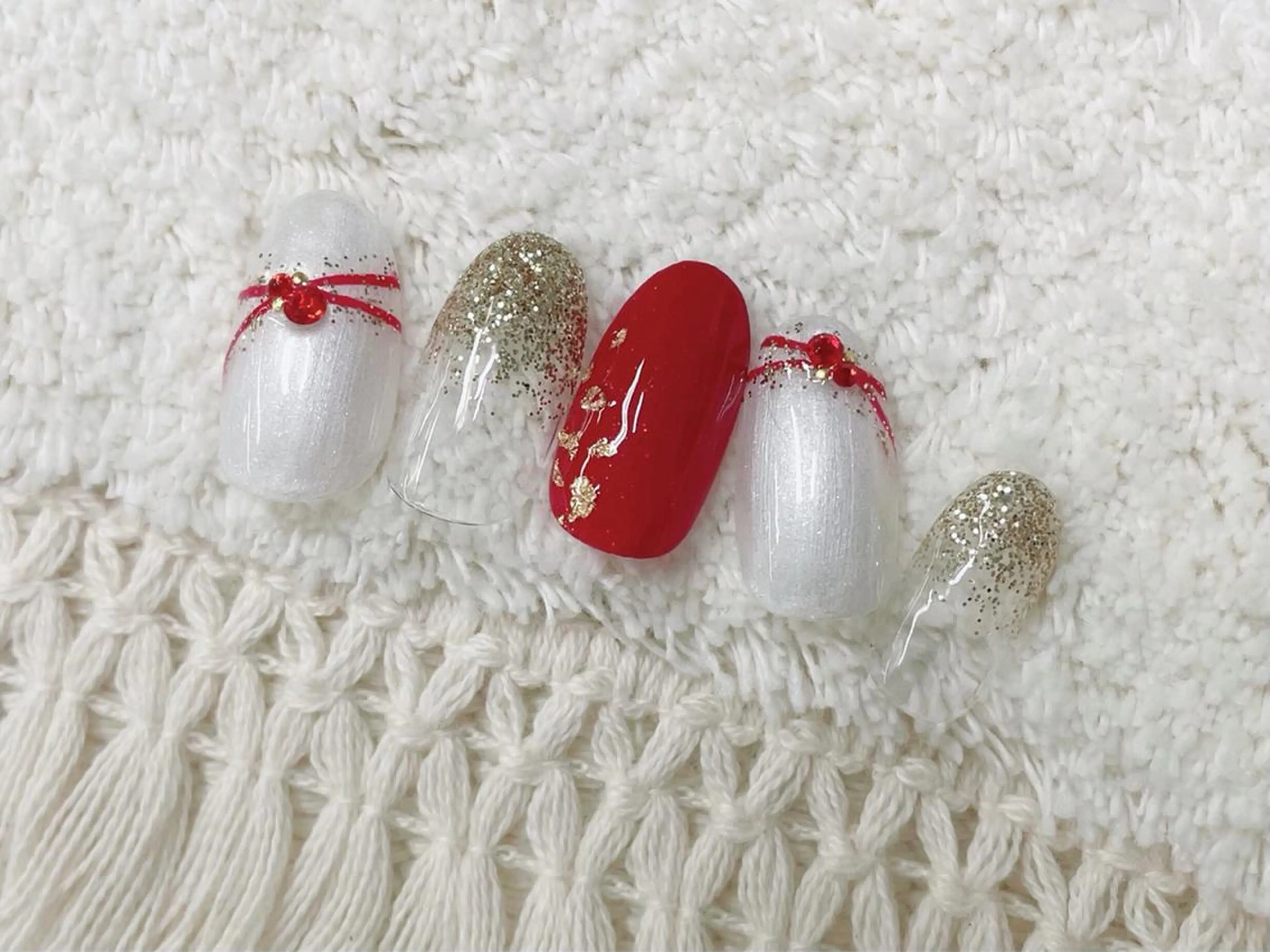 ネイル ハンドネイル ネイルPetit Ribbonのネイルデザイン