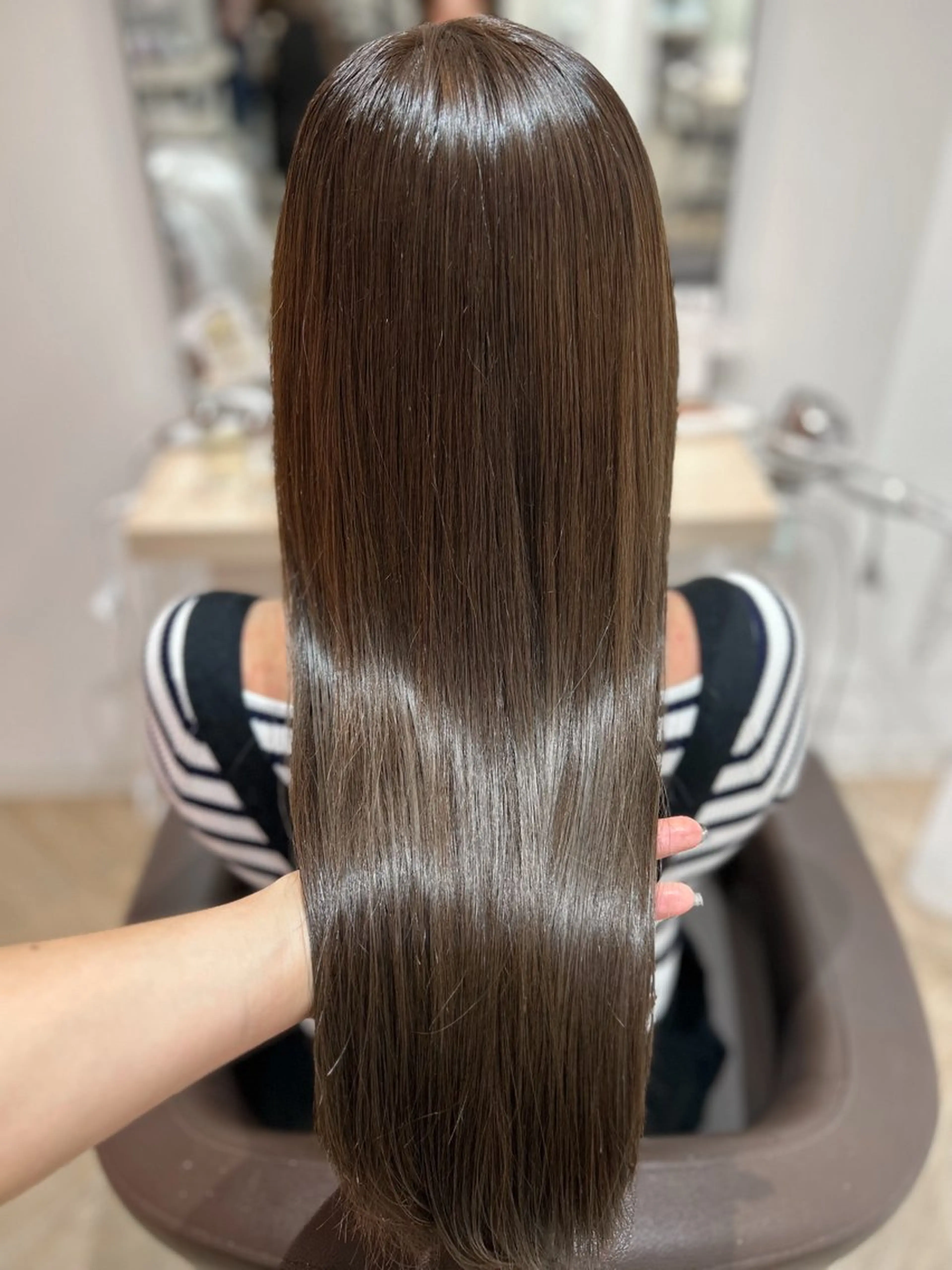 ロング カラー ベージュカラー オリーブベージュ カット ヘアカラー トリートメント 🩵近藤 莉子🩵のヘアスタイル