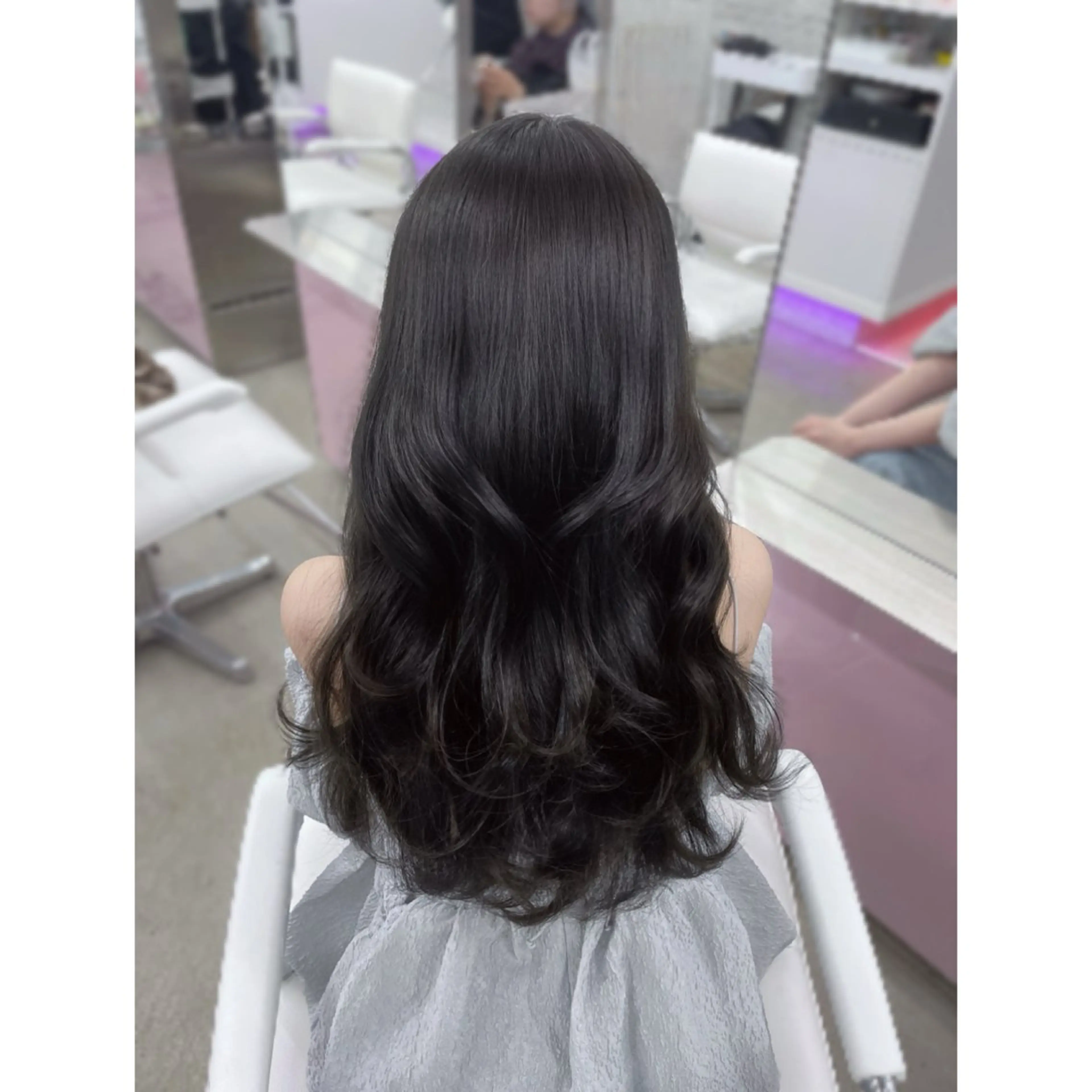 ロング カット ヘアカラー トリートメント Cloe所属・𝑨𝑴𝑰 🎀 ガーリーヘア🤍のヘアスタイル