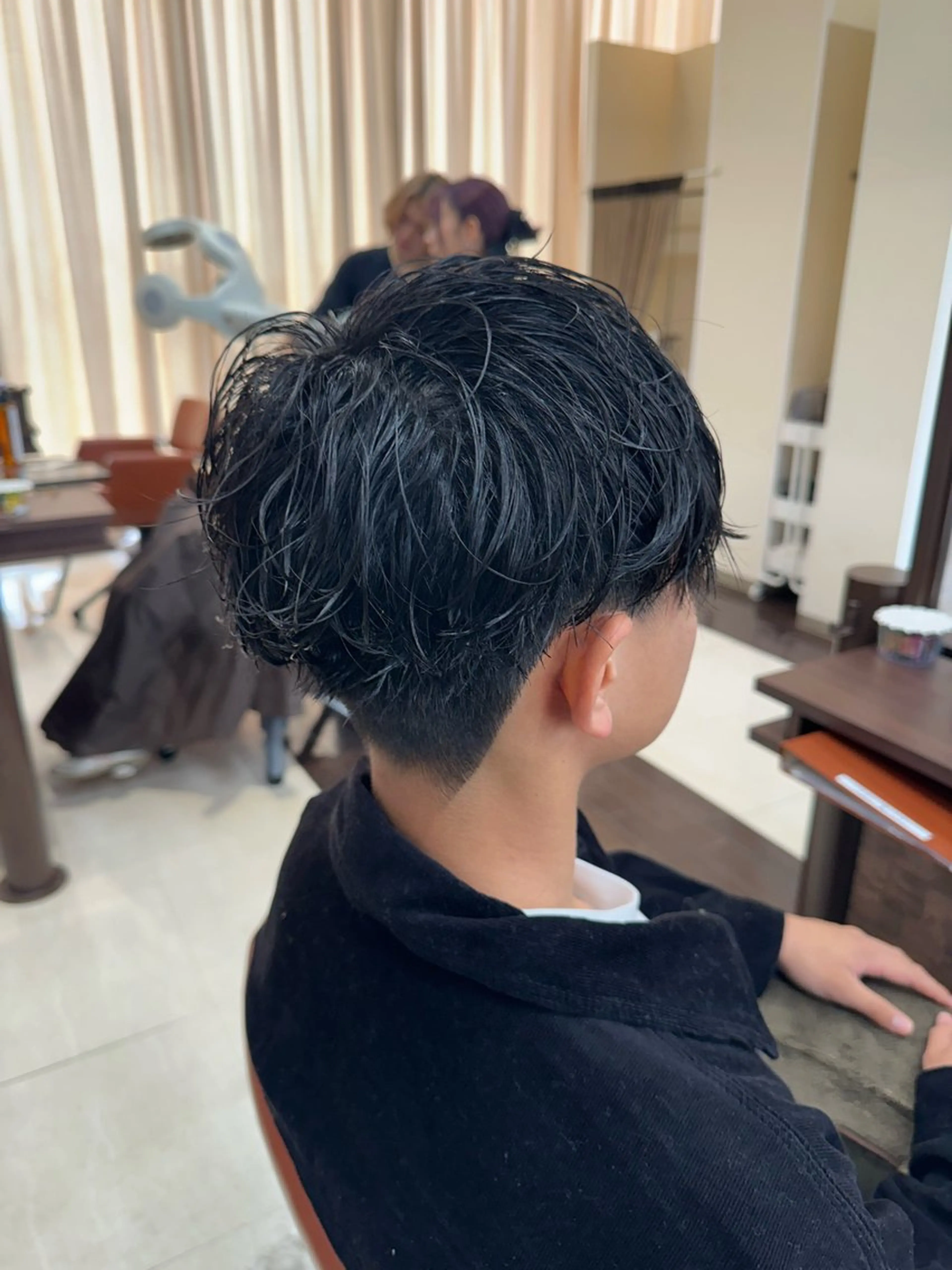 ショート カラー パーマ メンズ メンズパーマ カット ヘッドスパ ヘアセット 毎月230人担当/ メンズヘア/清和武虎のヘアスタイル