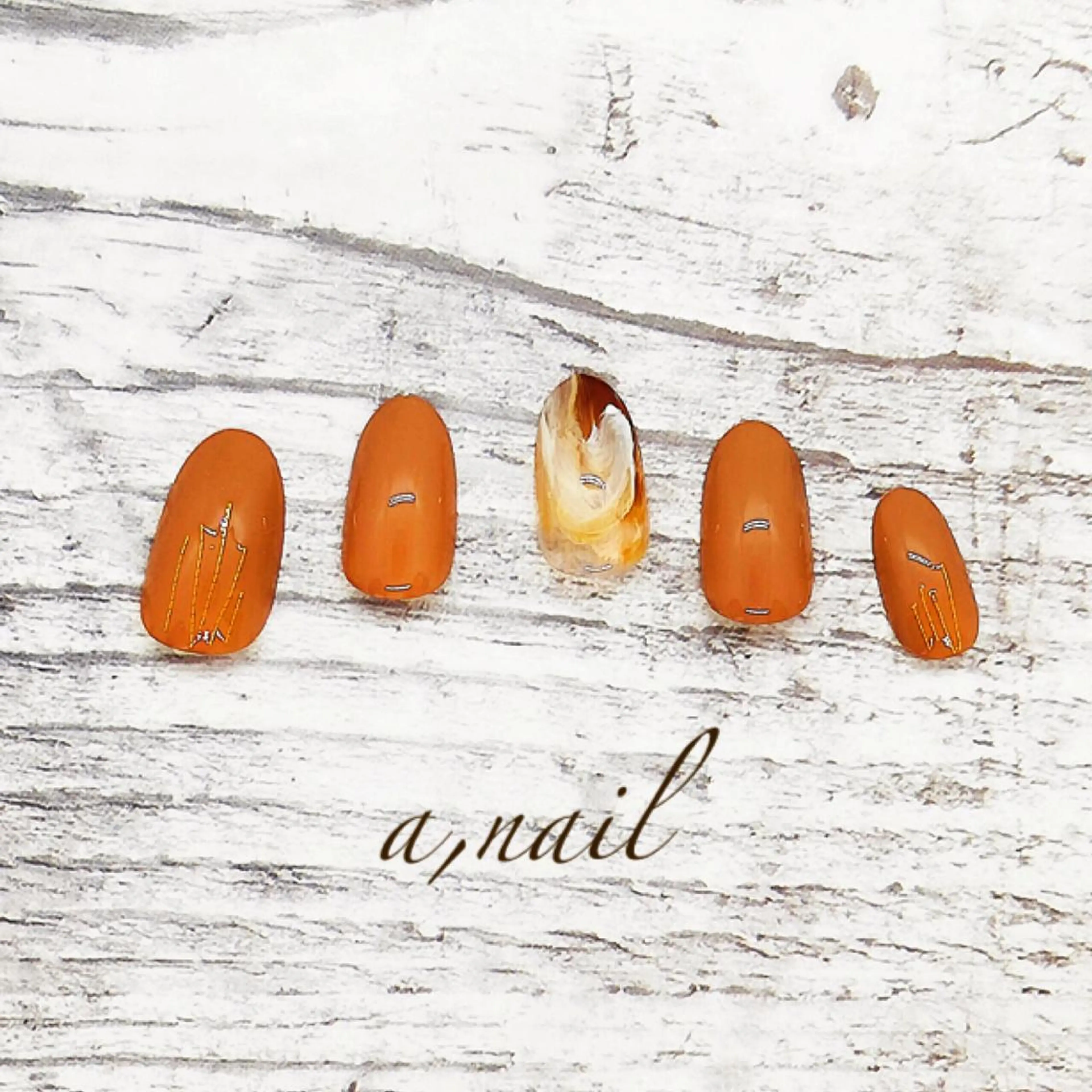 ネイル フットネイル ラメ(グリッター) ニュアンスネイル オフィスネイル ワンカラーネイル ハンドネイル ネイルサロン エーネイルのネイルデザイン