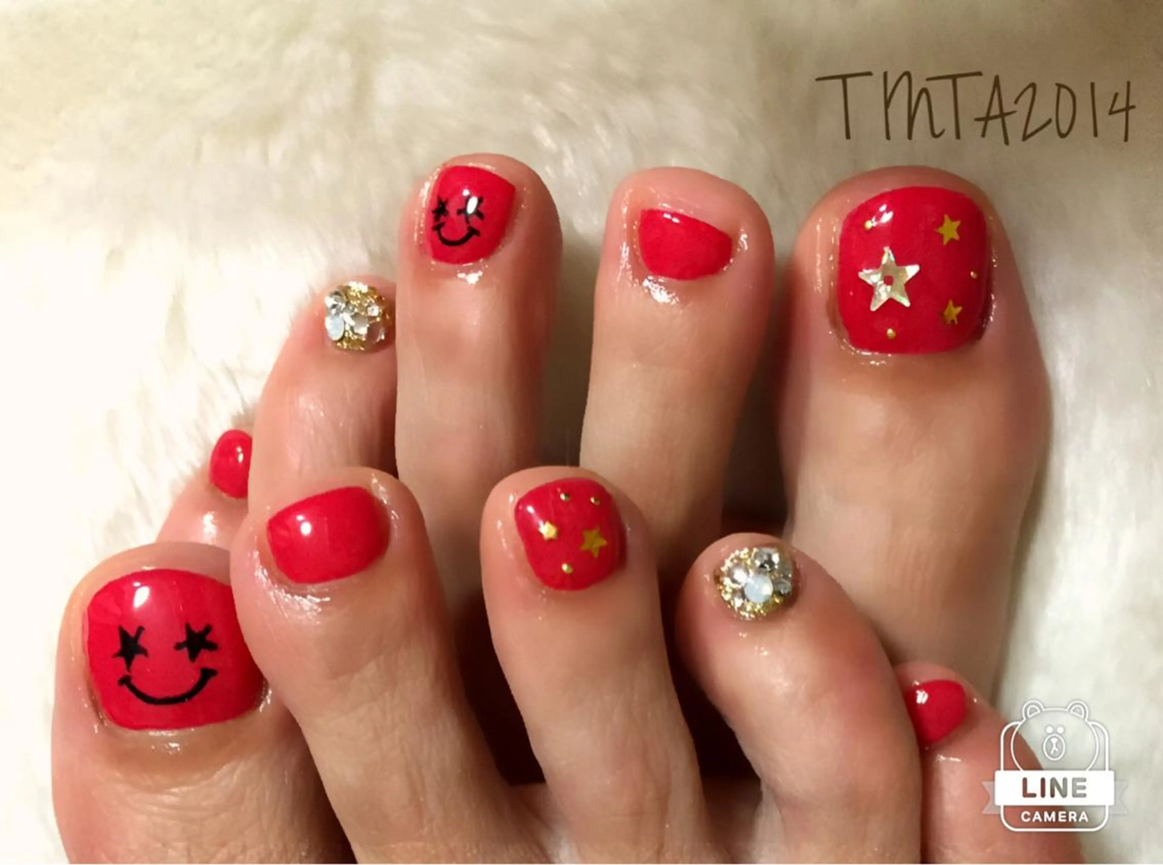 ネイル フットネイル 赤色 ネイルサロン ティンタ所属・馬場 典子のネイルデザイン