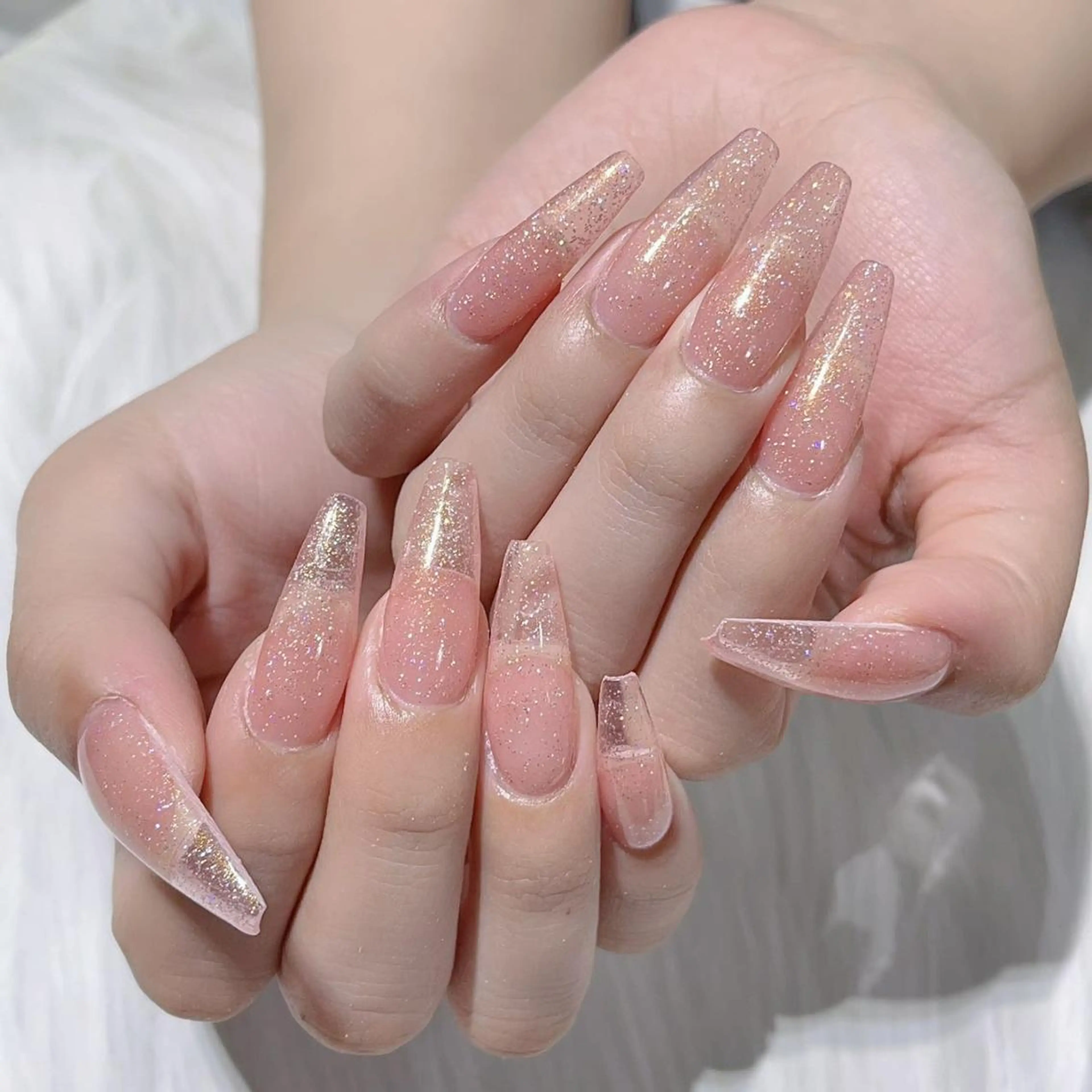 ネイル ハンドネイル Queens ciciのネイルデザイン