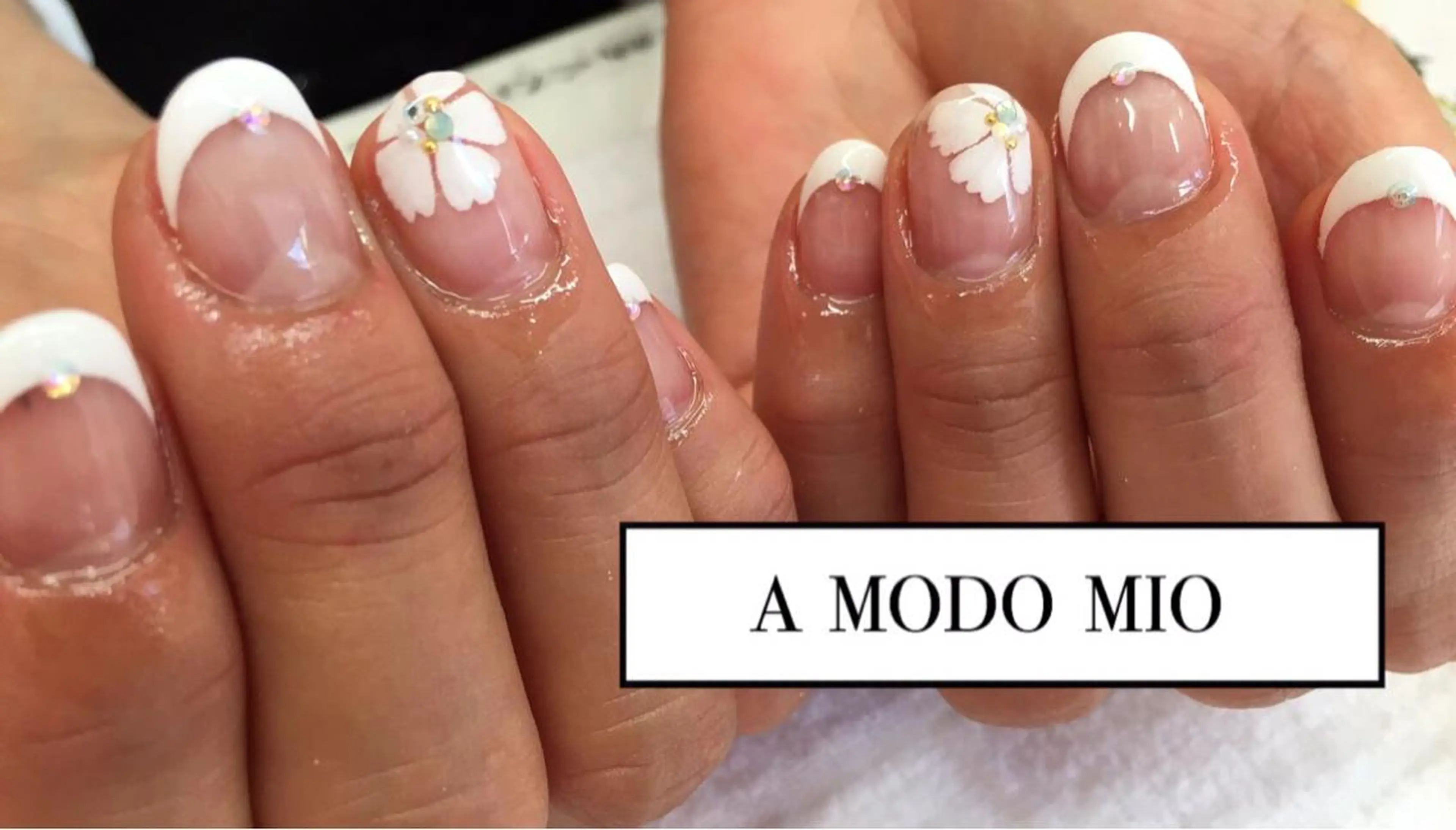 ネイル A MODO MIOのネイルデザイン