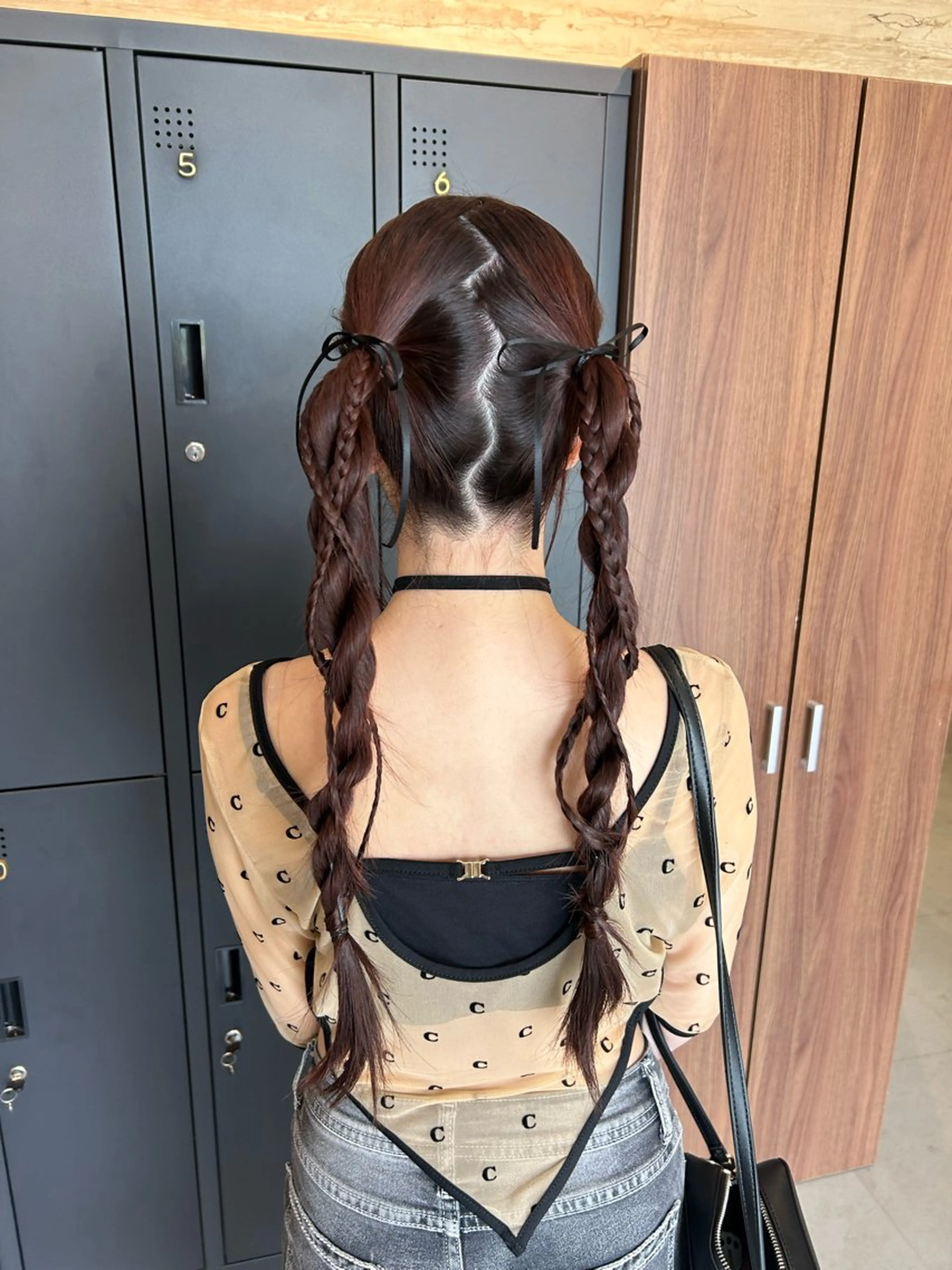 ロング カラー ヘアアレンジ suri-ru hair【スリールヘアー】所属・FURUSAWA AOIのヘアスタイル