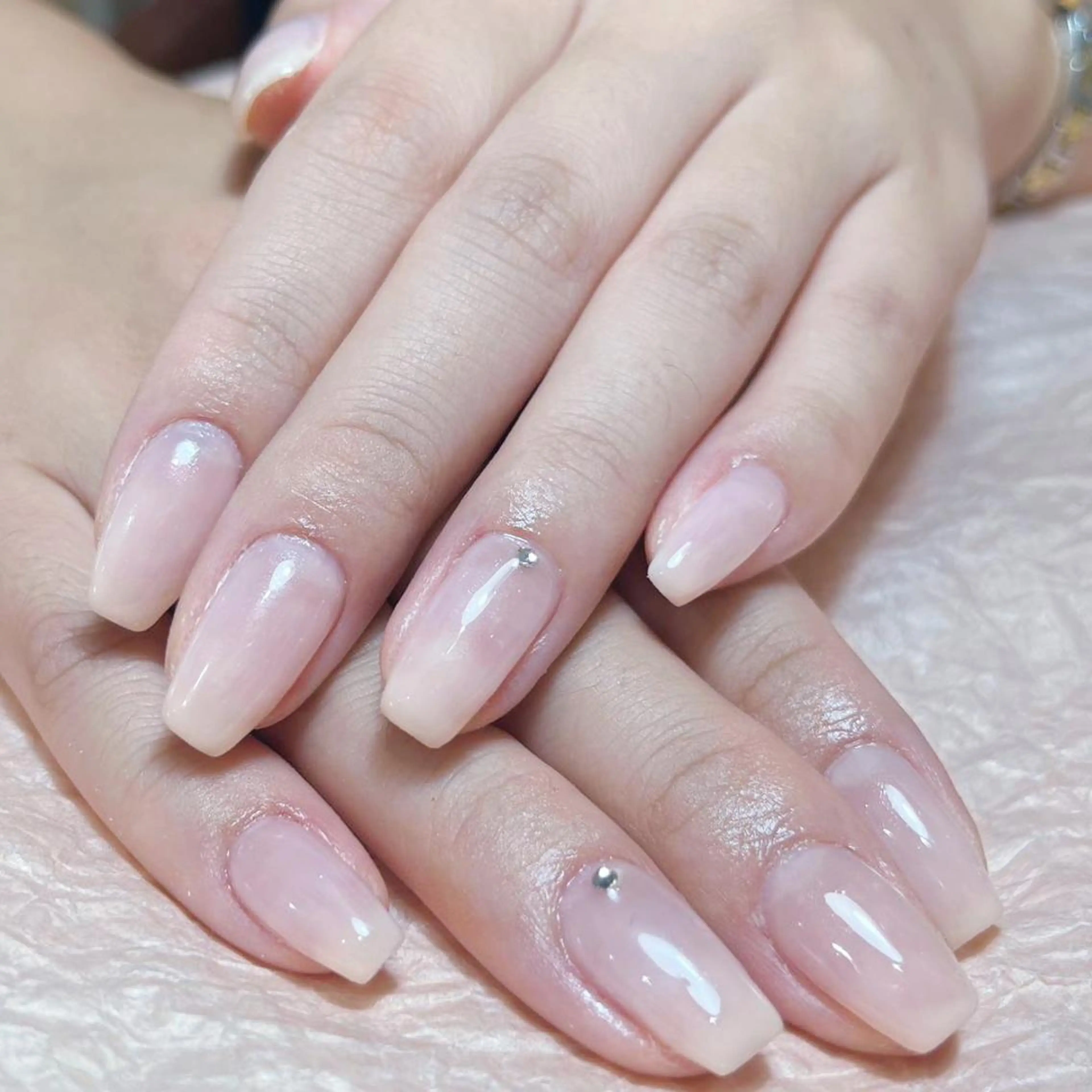 ネイル ストーンネイル ハンドネイル ハンドケア Diamond 🚢のネイルデザイン