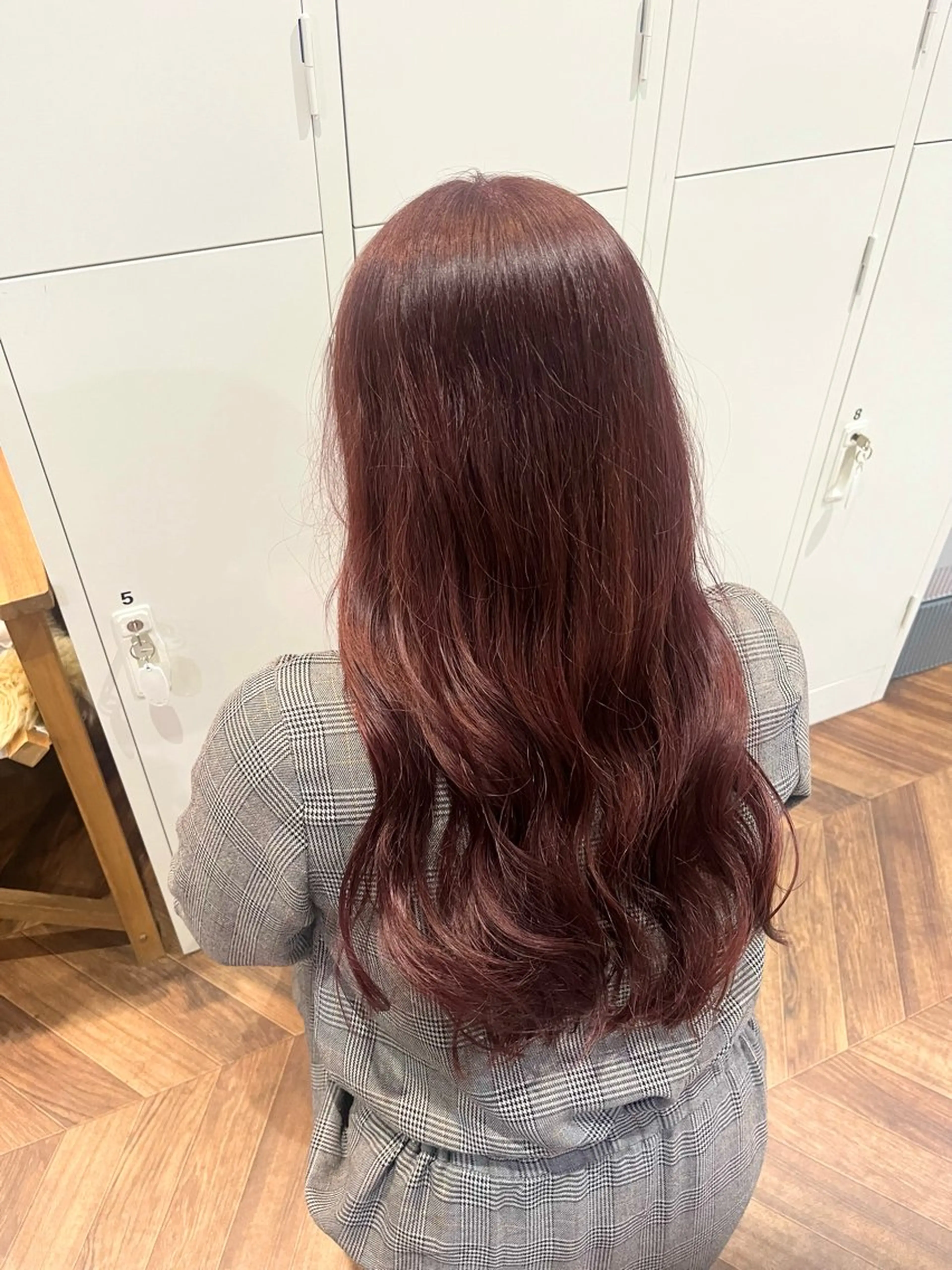 セミロング カラー ブリーチ ブリーチなしカラー ピンクカラー カット ヘアカラー トリートメント 詩乃🎀ピンク 暖色系🫧レイヤーのヘアスタイル