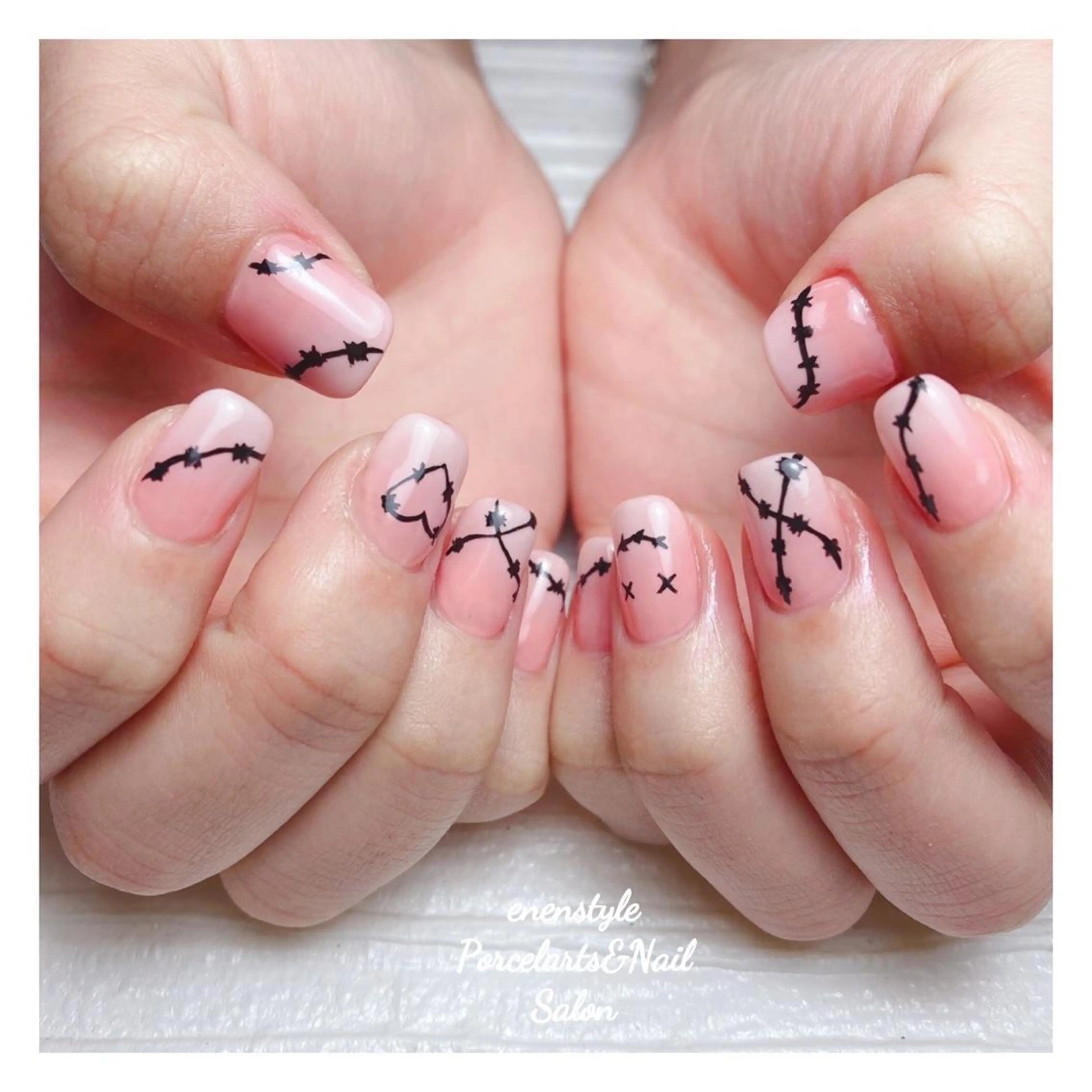 ミディアム ネイル 👑enen style👑のネイルデザイン