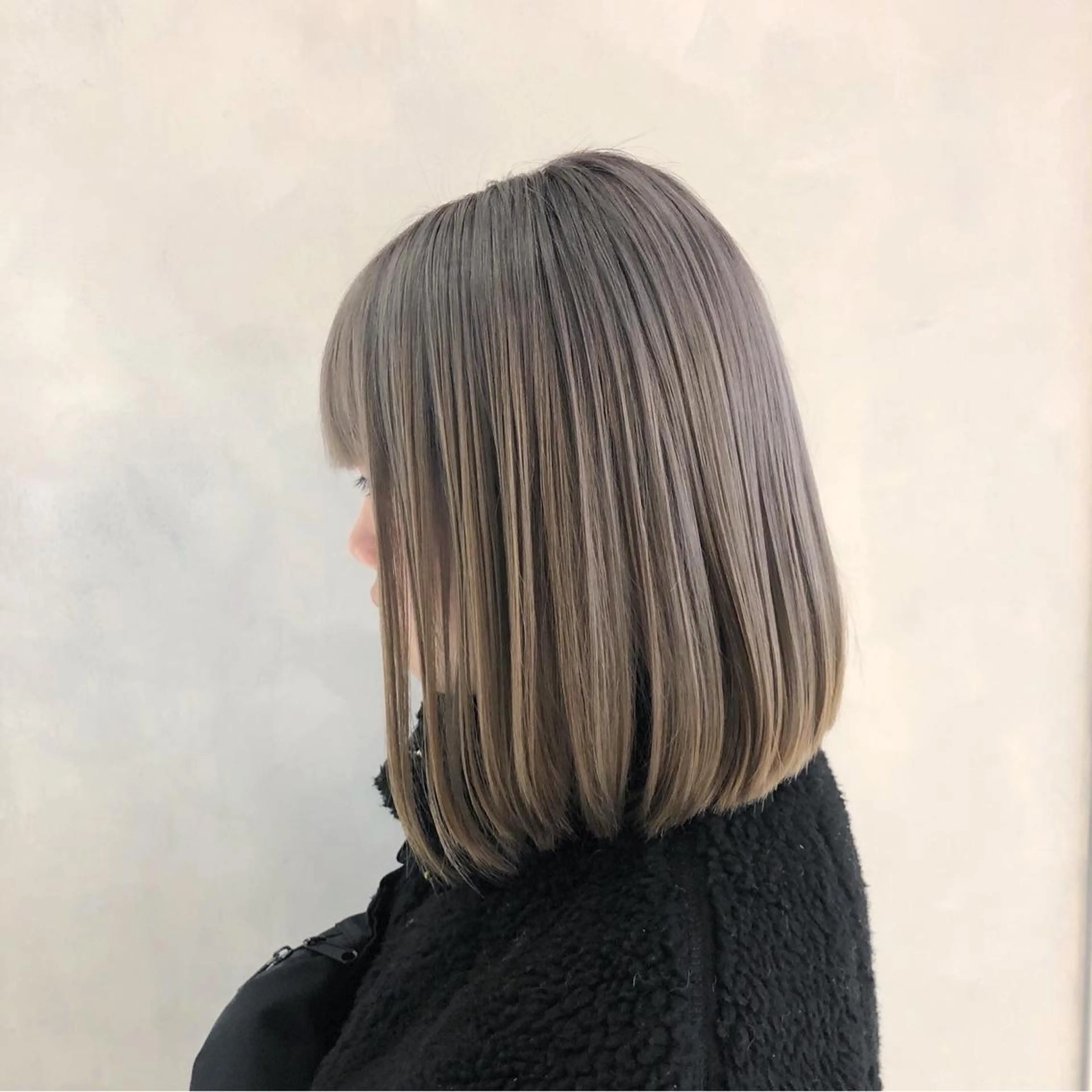 ミディアム ヘアカラー 🌸ハイトーン 新田　廉 🌸のヘアスタイル