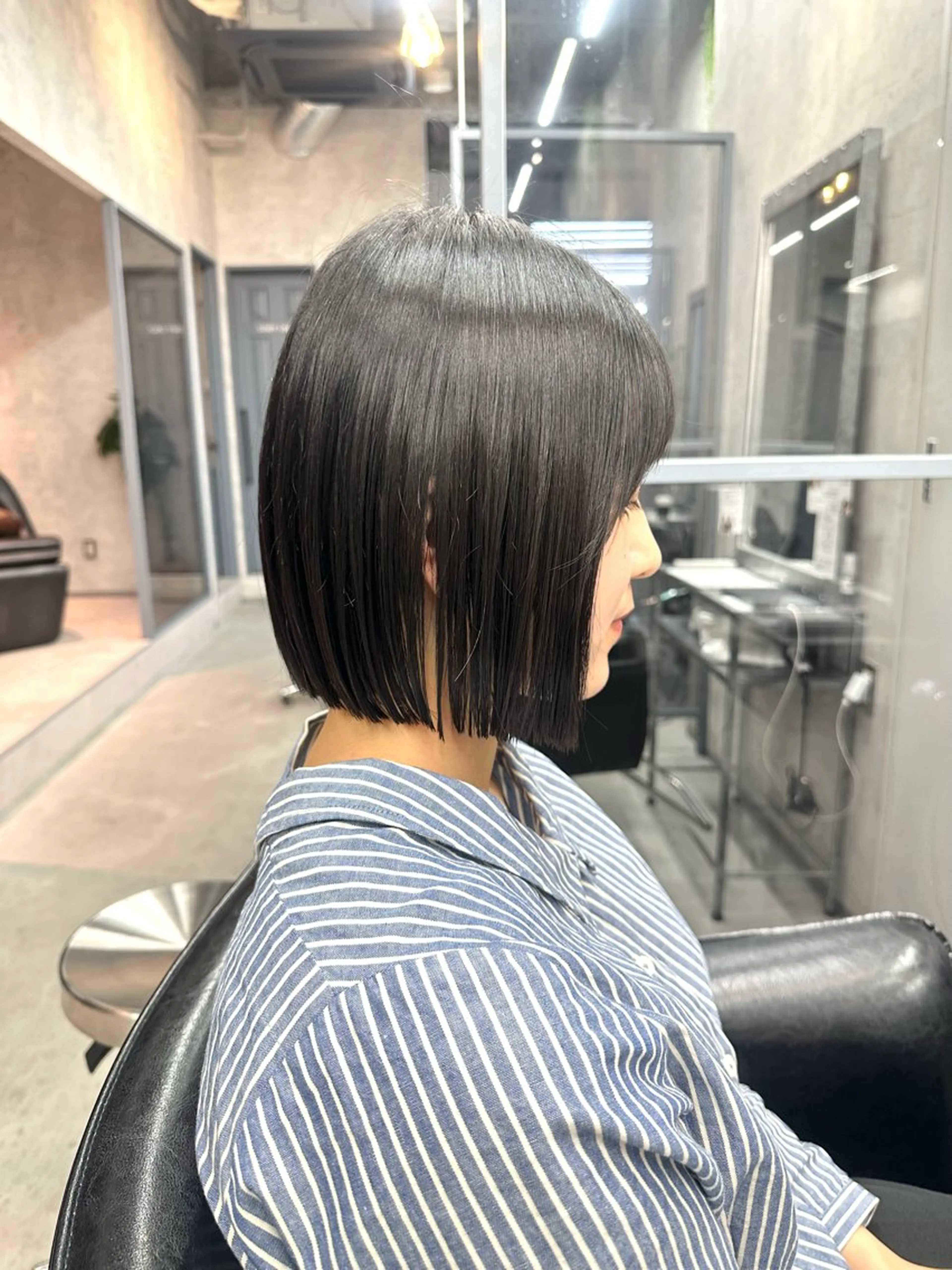 ショート Misora/ボブ/ レイヤー/艶カラーのヘアスタイル