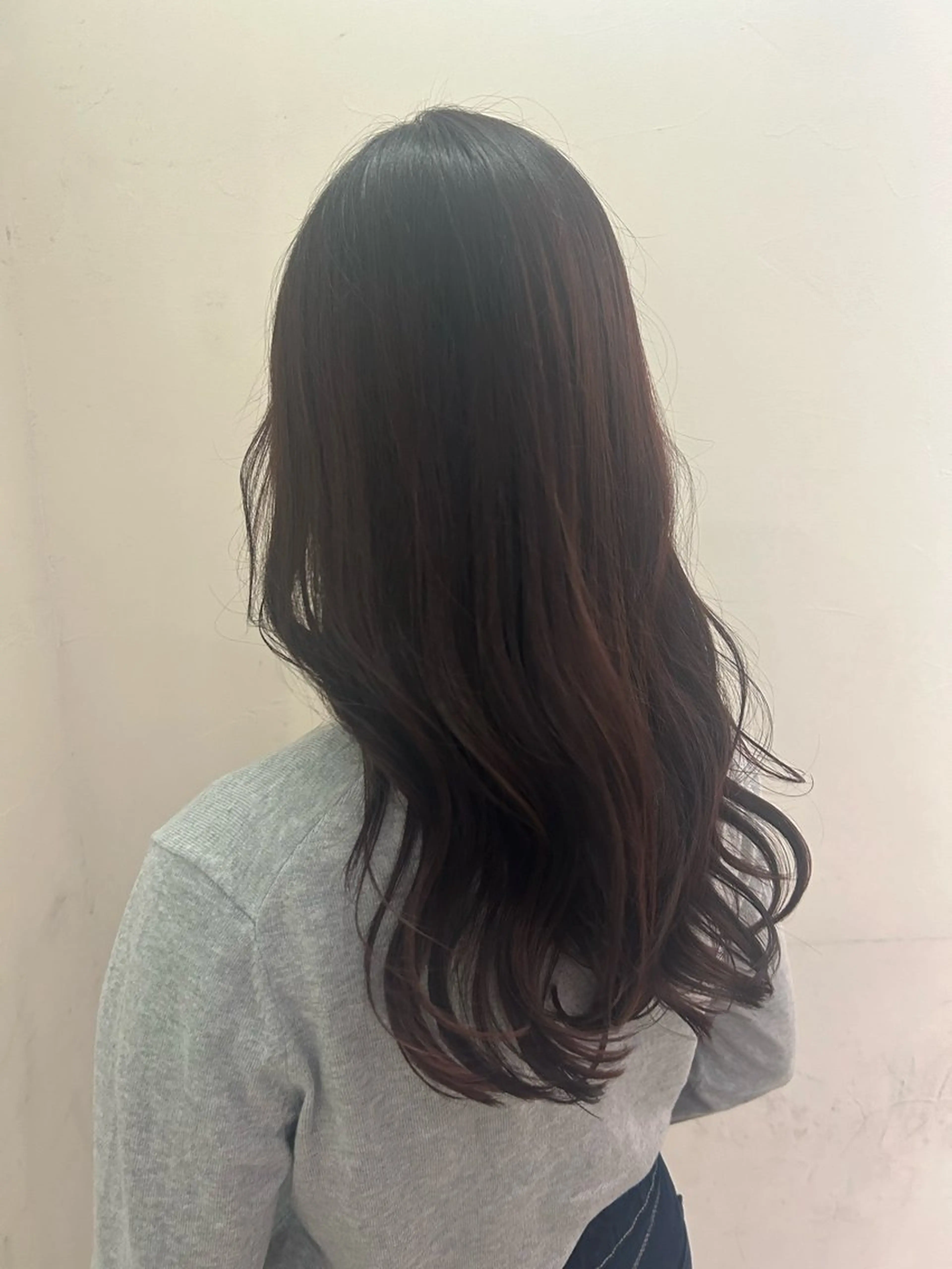 ロング カラー ITbyALBUM藤沢店所属・IT by ALBUM立川のヘアスタイル