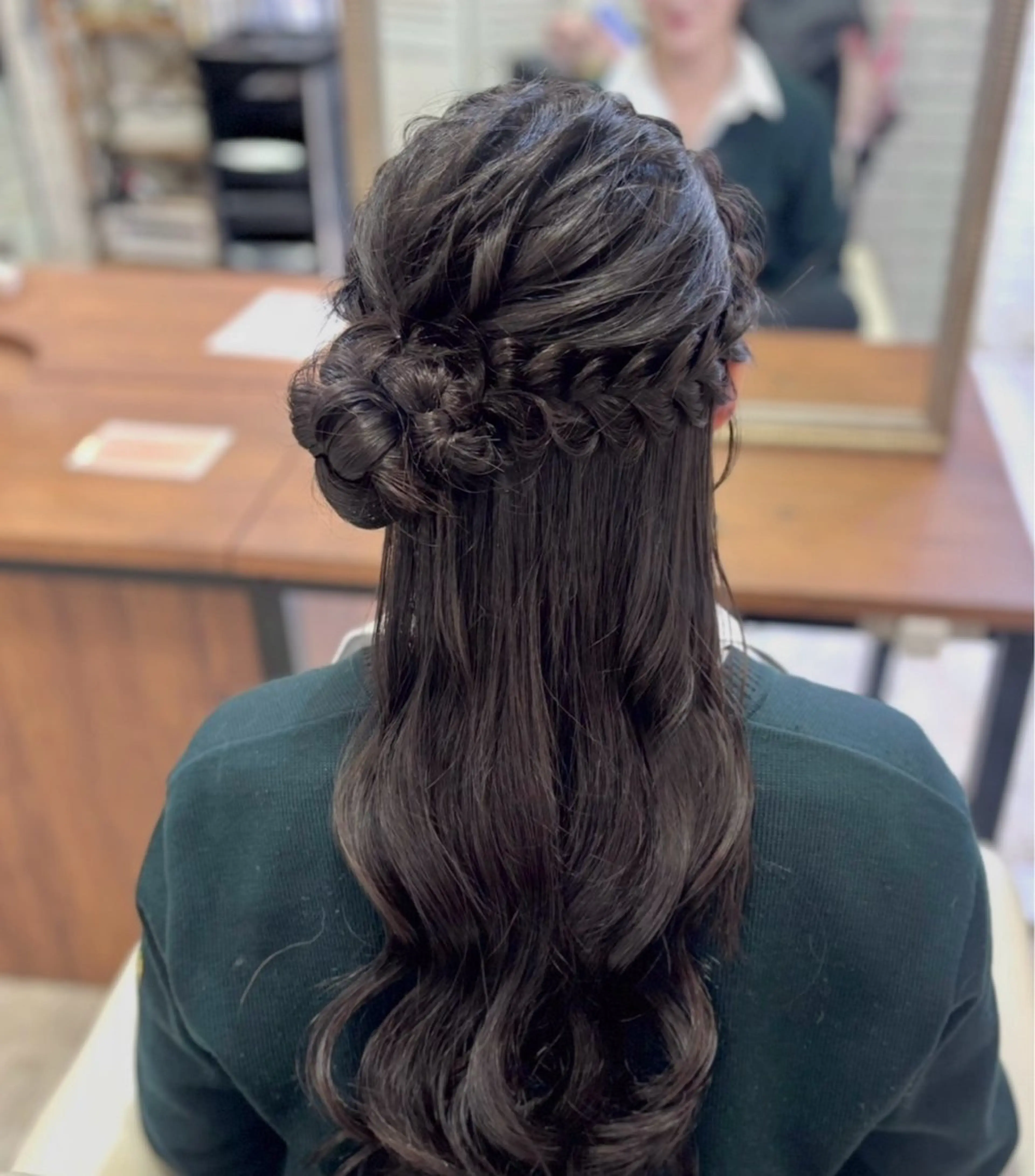 ロング ヘアセット 髪質改善縮毛５０％ OFF/吉田 響歌♡のヘアスタイル