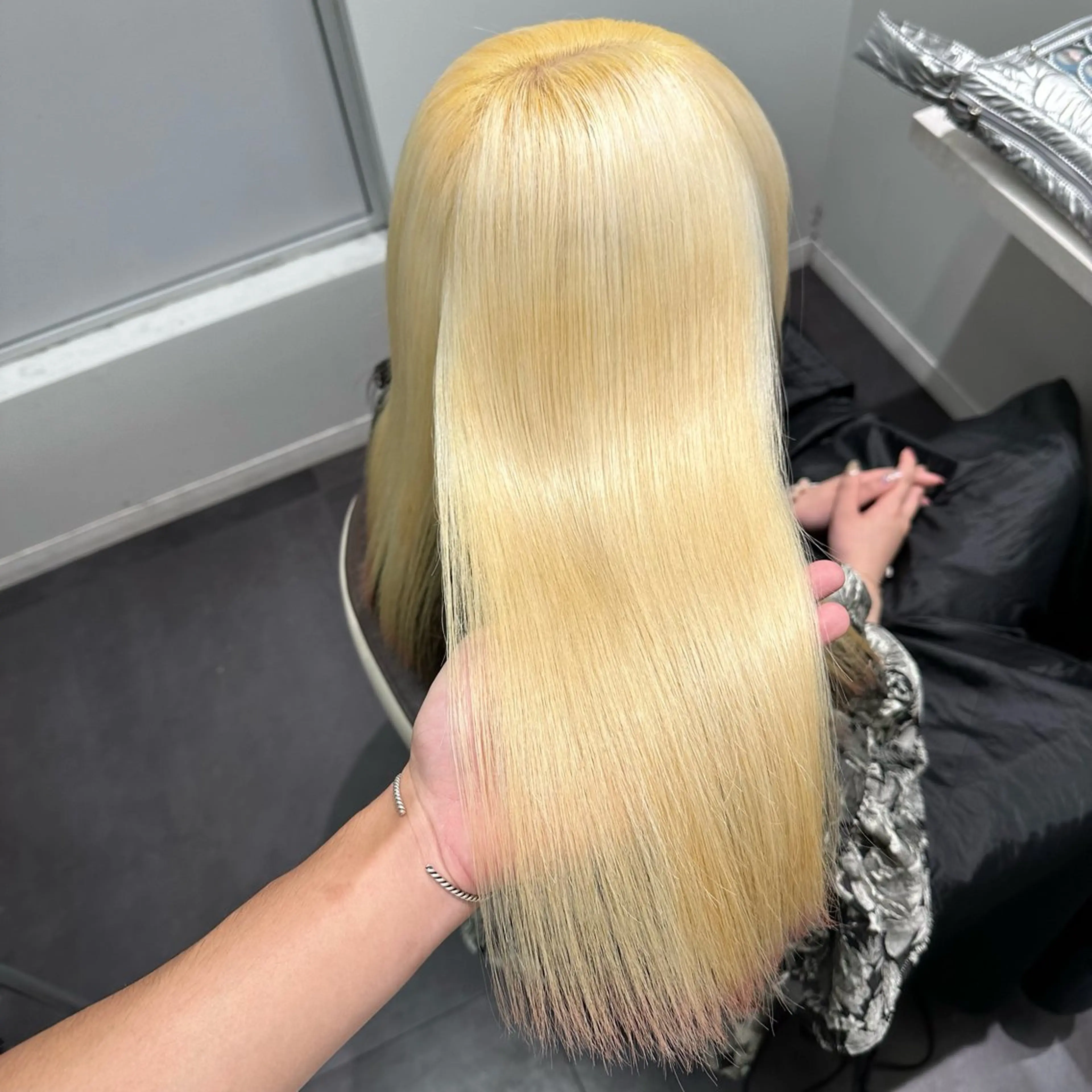 セミロング カラー ヘアカラー トリートメント go today原宿vita所属・✨艶カラー美容師✨ リュウトのヘアスタイル