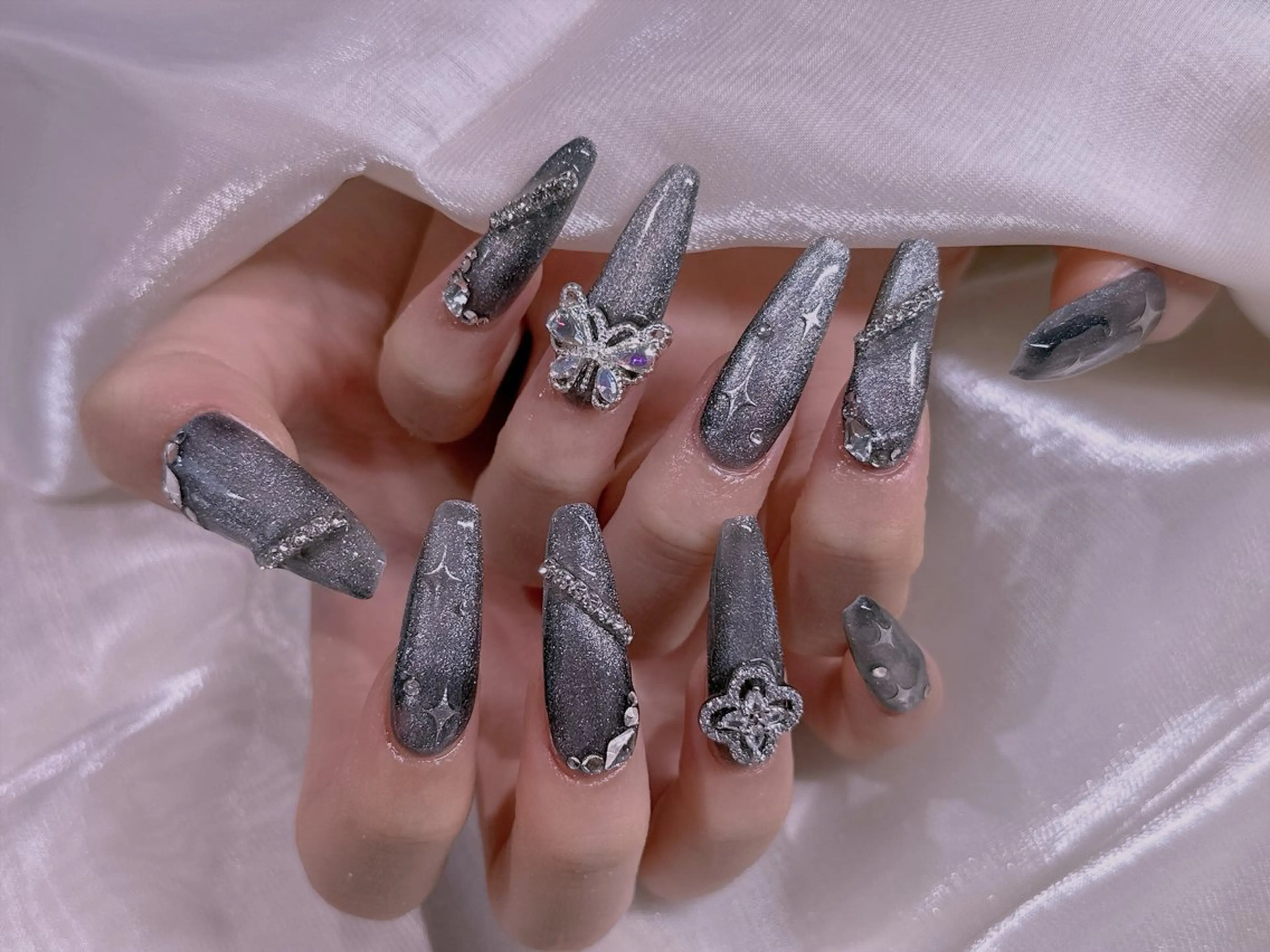 ネイル ハンドネイル エムズ エムズのマツエク・マツパデザイン