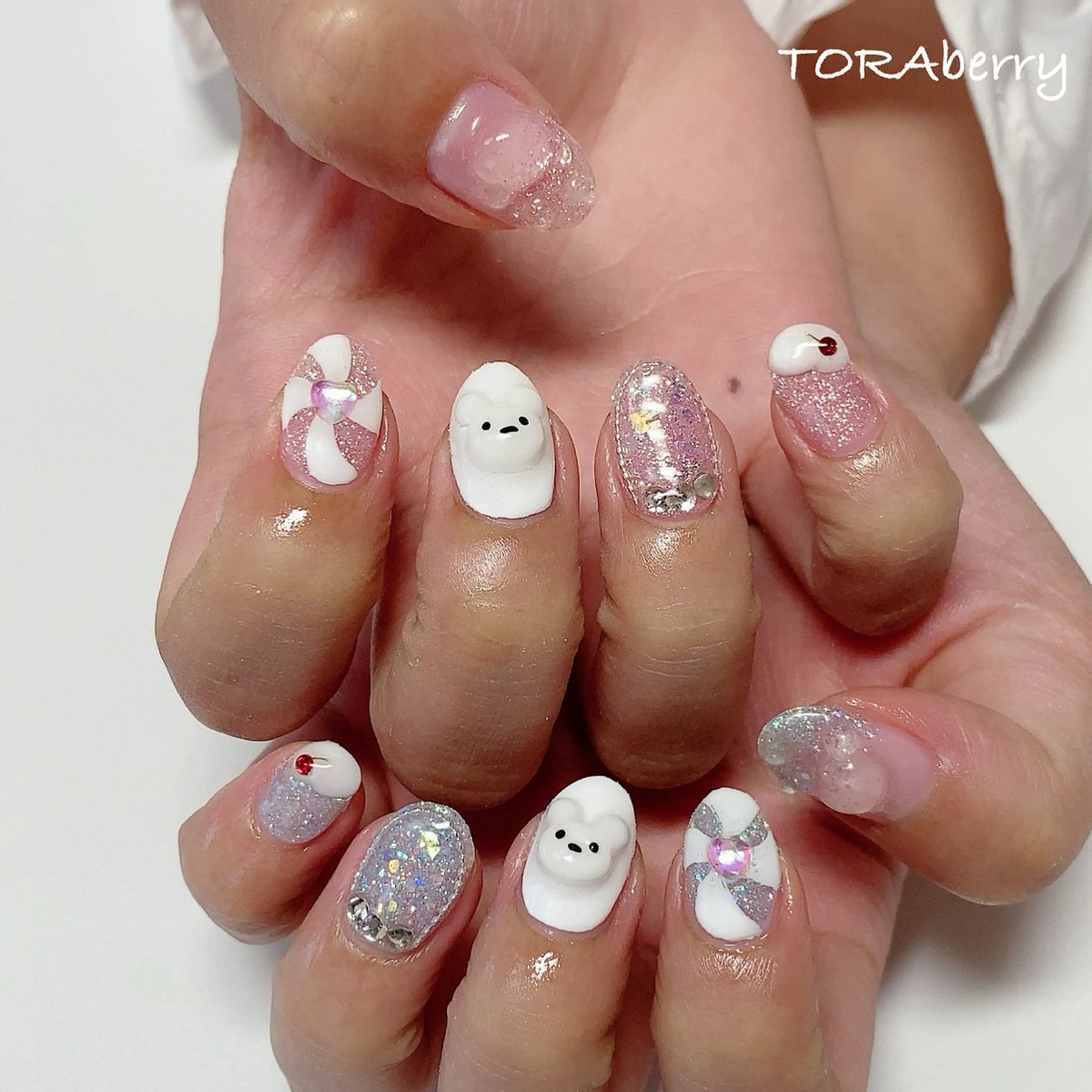 ネイル ハンドネイル ネイリスト なつみのネイルデザイン