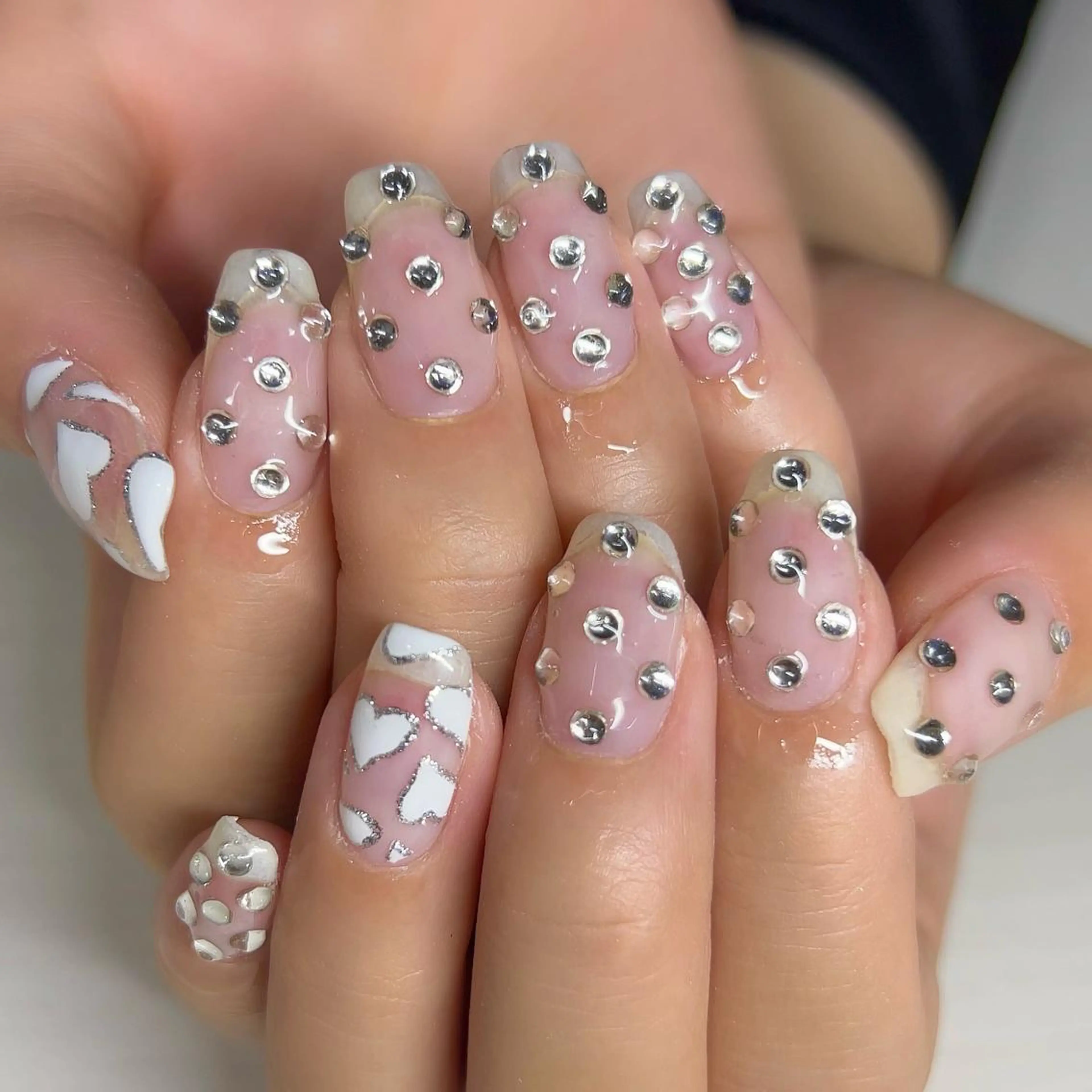 ネイル アートネイル クリアネイル ストーンネイル ハンドネイル 【Yappy🌈】 💖P-tanaのネイルデザイン