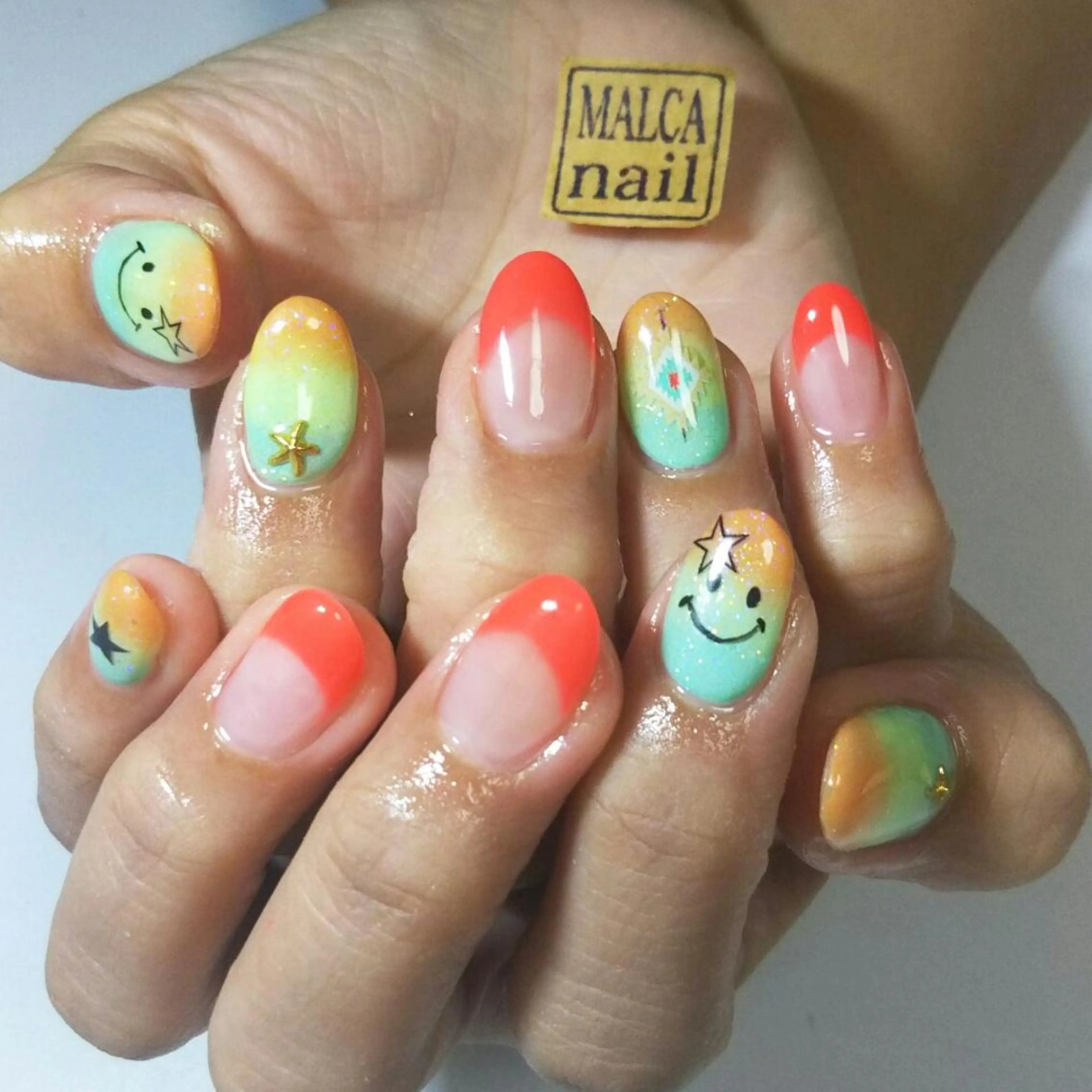 ネイル MALCAnail(マルカネイル)所属・荒木 莉奈のネイルデザイン