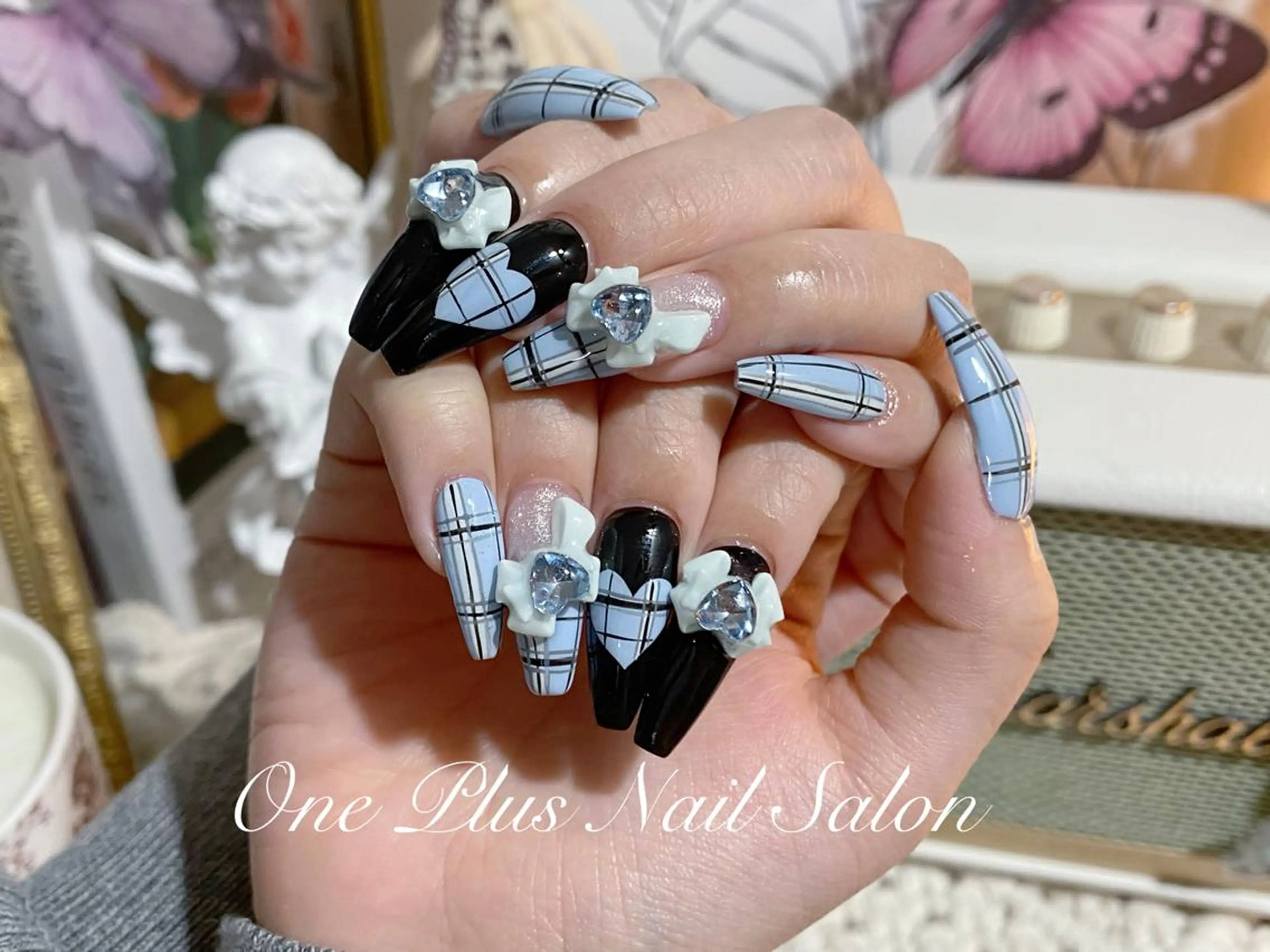 ネイル One plus あやのネイルデザイン